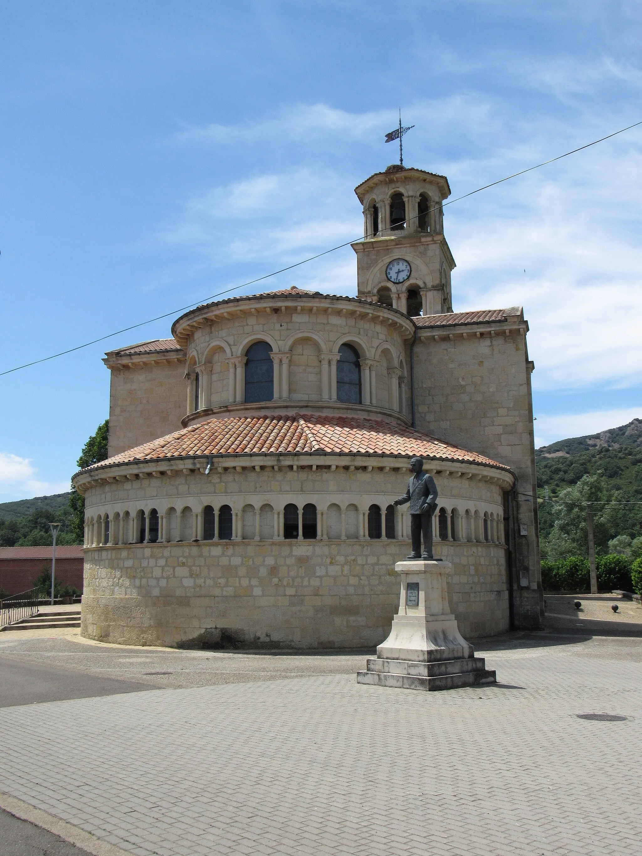 Photo showing: Nuestra Señora de la Asunción, Vegaquemada (León)