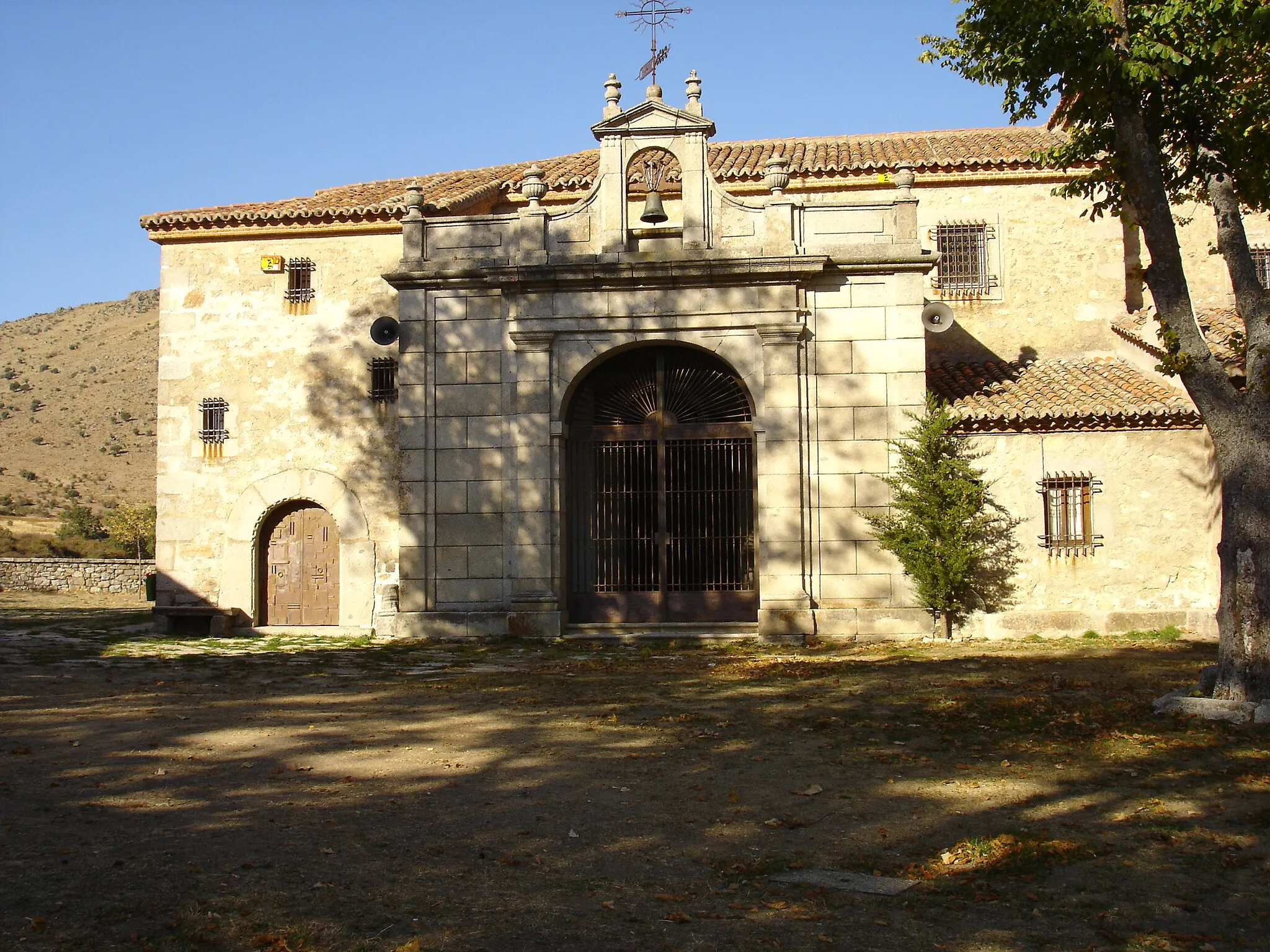 Photo showing: Fotografía de la Ermita de El Caloco, en El Espinar - Segovia - España