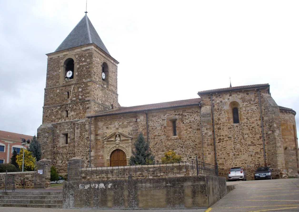 Photo showing: Iglesia de San Salvador (La Bañeza)