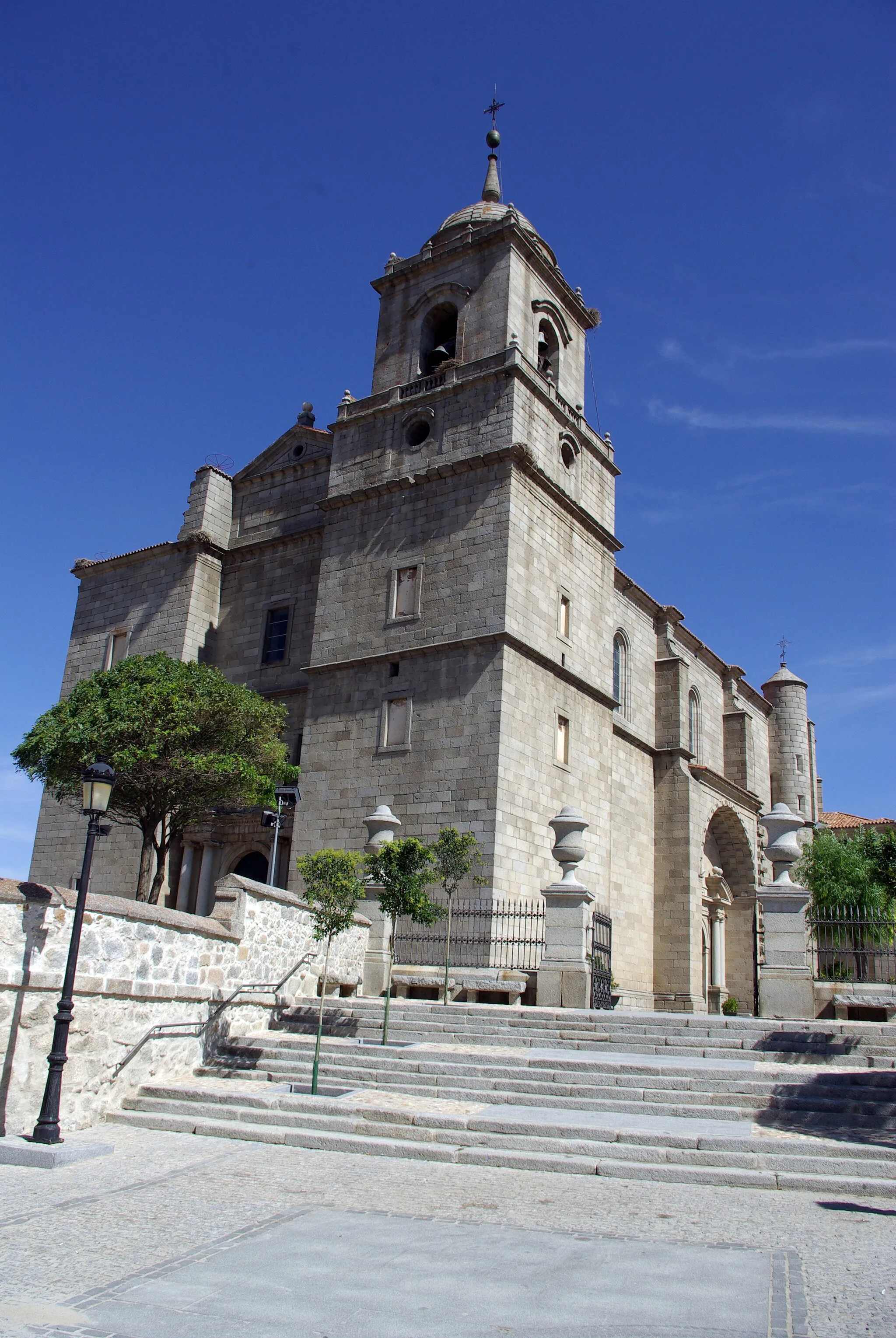 Photo showing: Church of San Sebastián in Villacastín (Segovia, Spain).