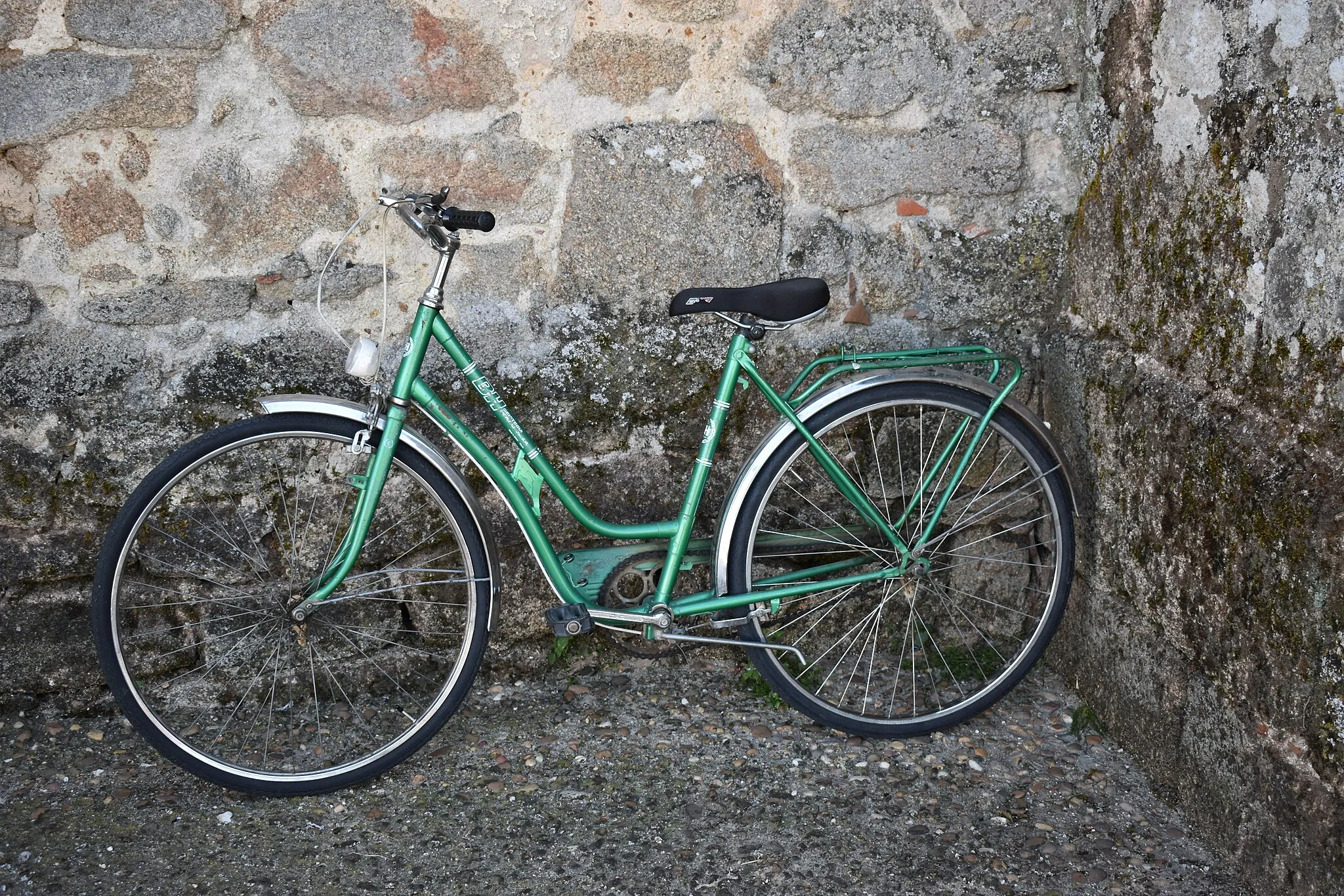 Photo showing: Bicicleta BH en Villar del Buey