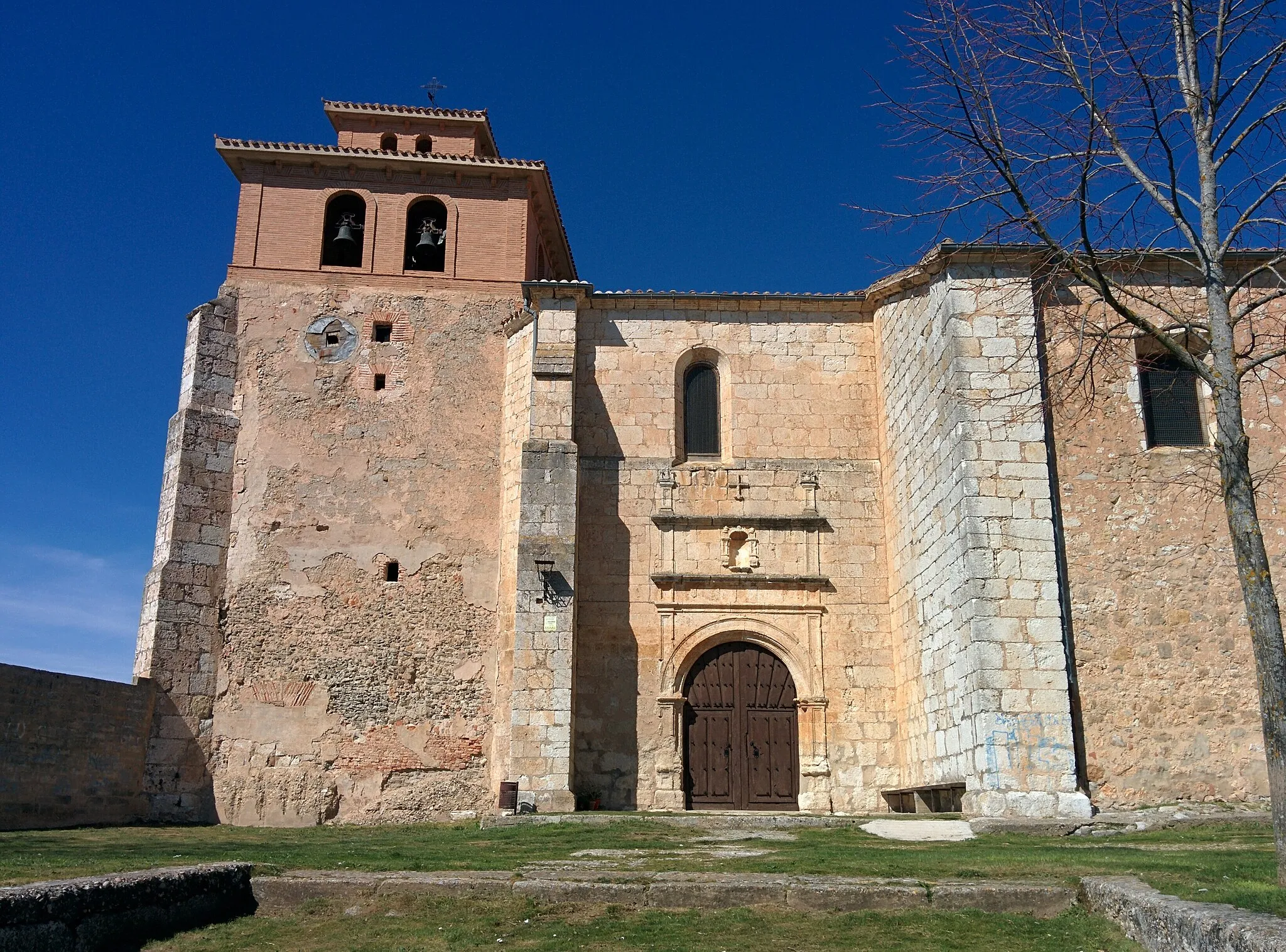 Photo showing: Iglesia de San Martín, en Busto de Bureba (Burgos, España).