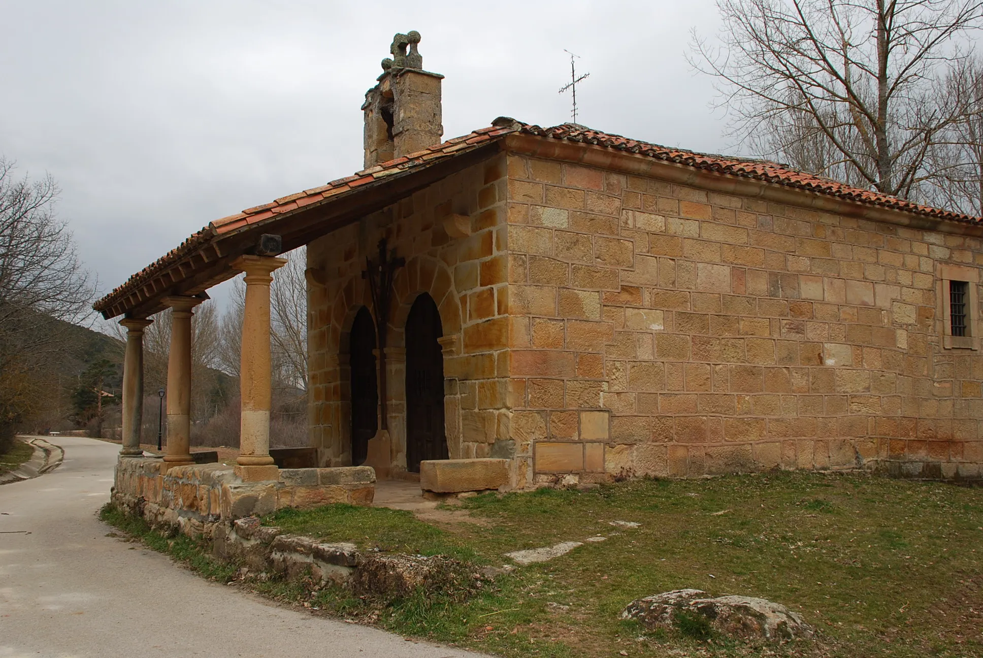 Photo showing: Ermita del Santo Cristo en Salduero (Soria).