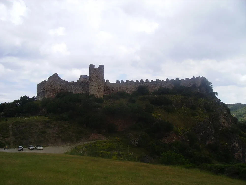 Photo showing: Vista del flanco sur del Castillo de Cornatel