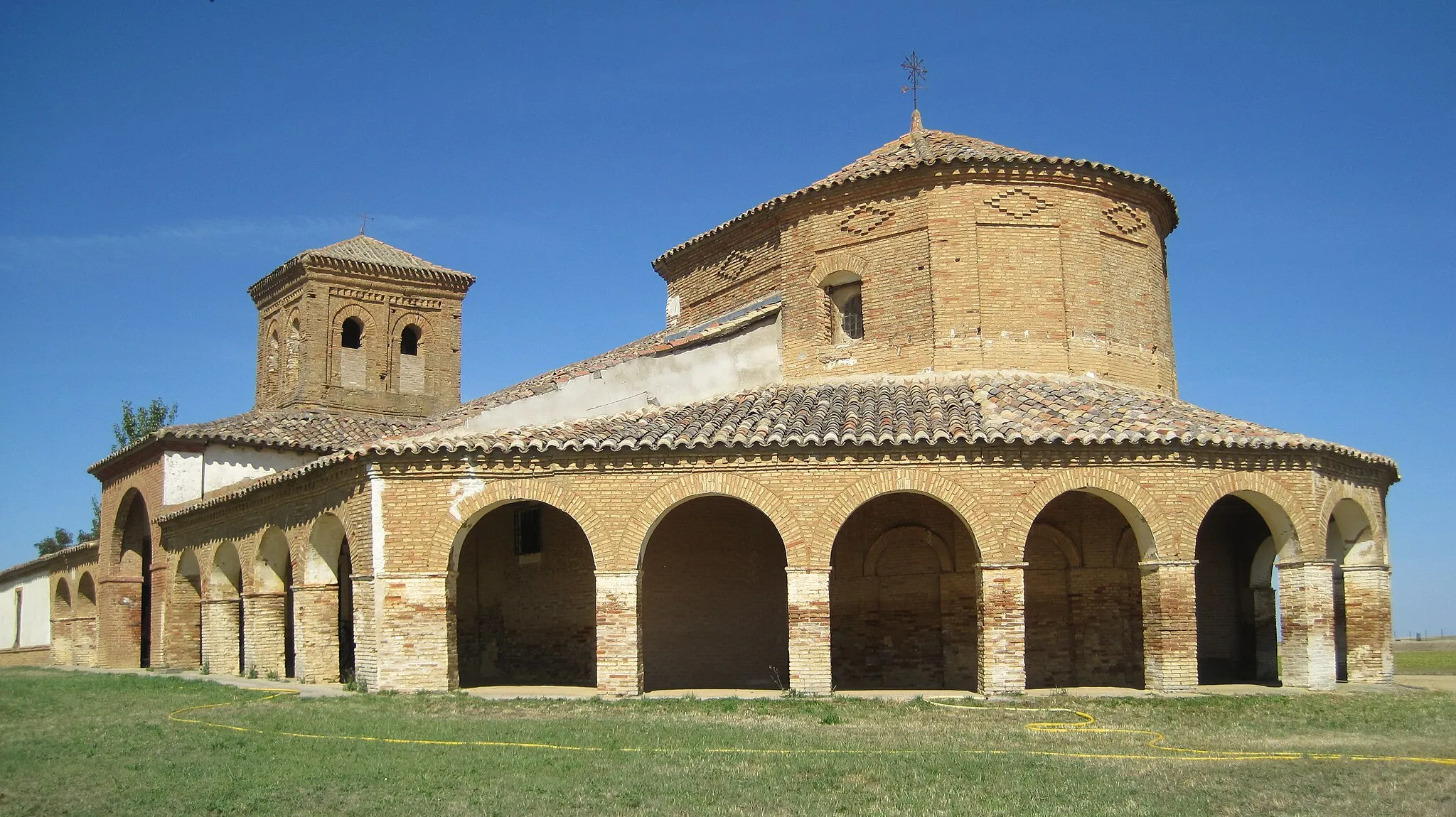 Photo showing: Ermita del Cristo del Amparo, en Cisneros (Palencia, España).