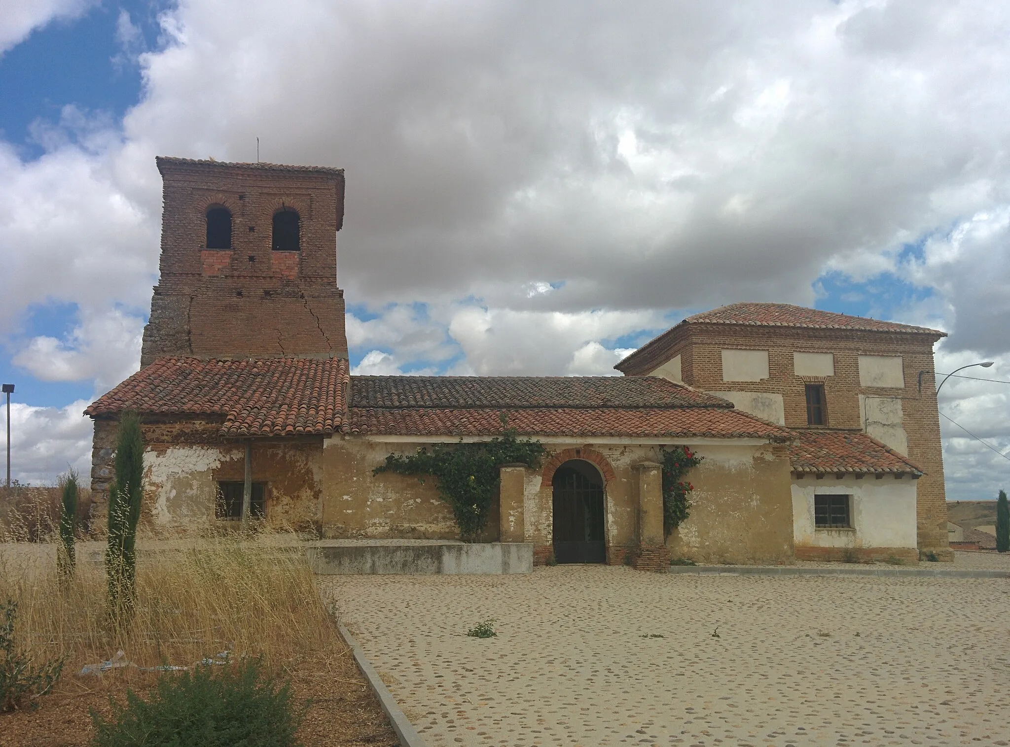 Photo showing: Iglesia de San Martín, en San Martín de la Cueza (León, España).