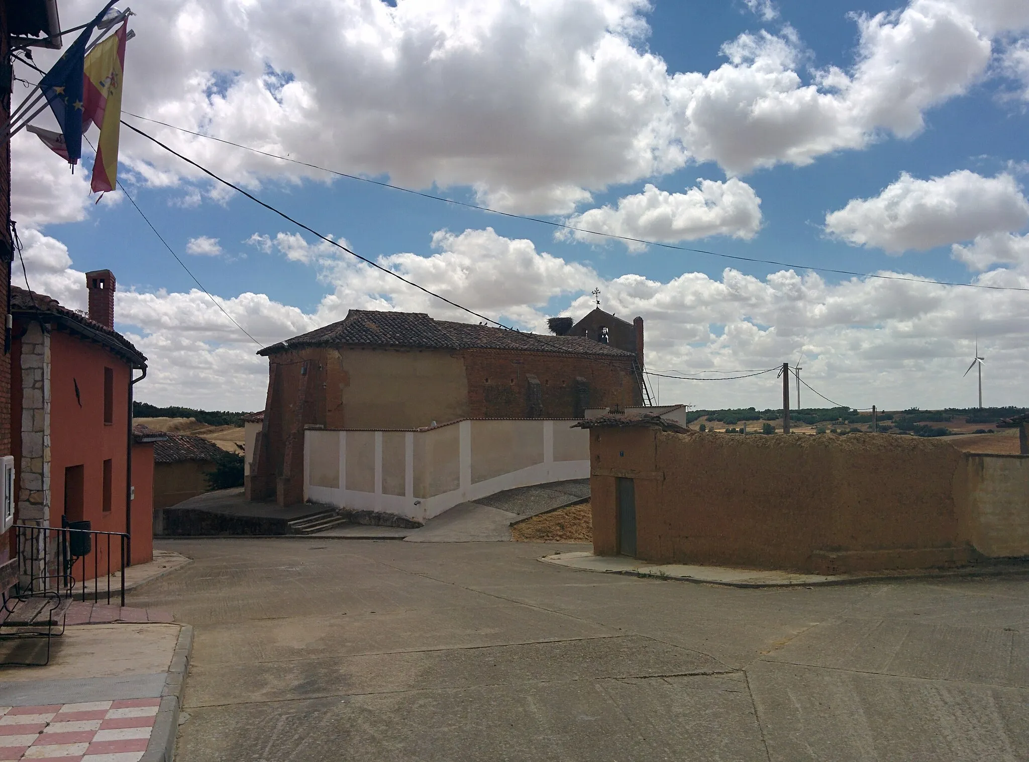 Photo showing: Iglesia de San Vicente, en Lagartos (Palencia, España).