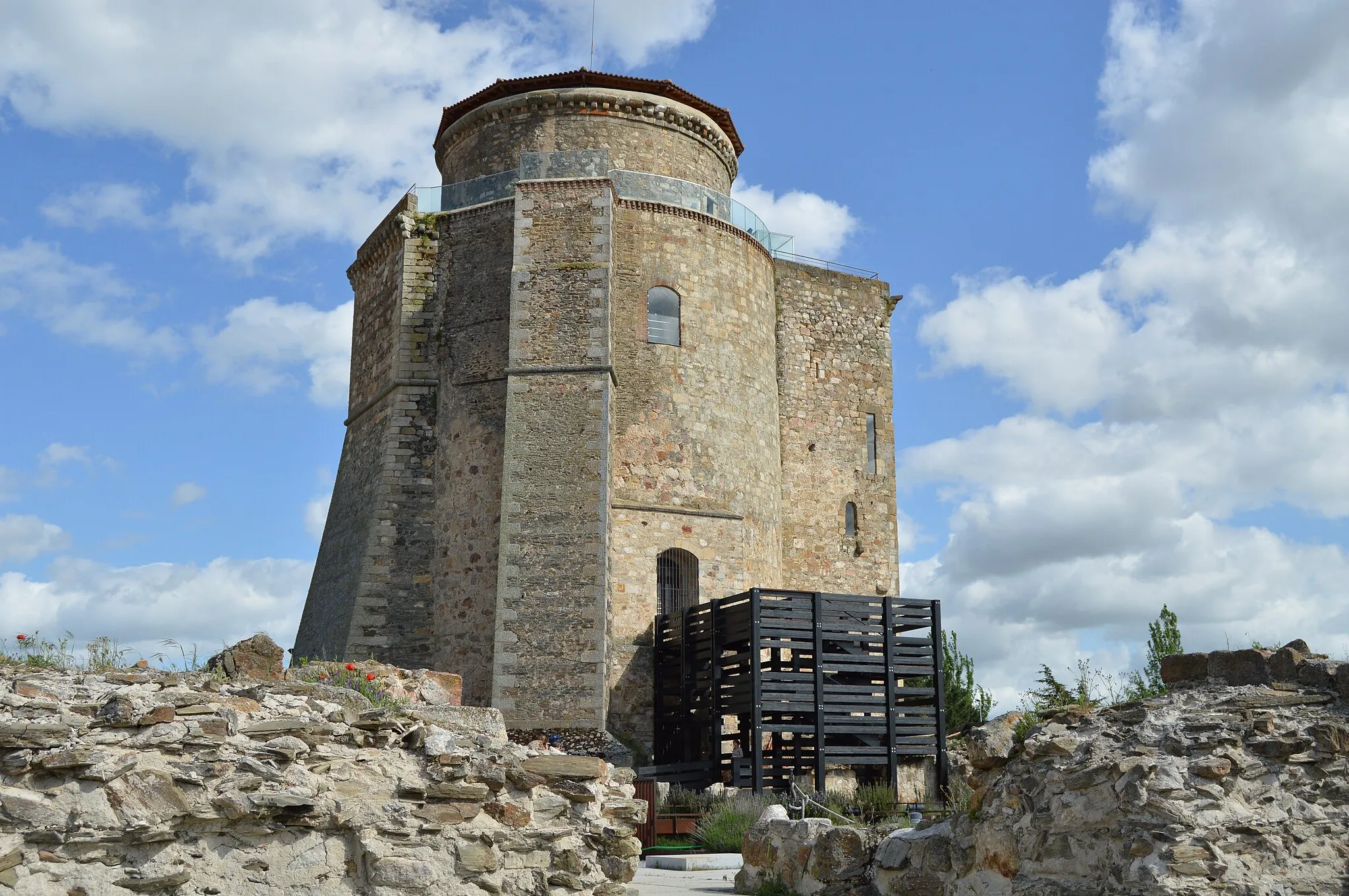 Photo showing: Torre del homenaje en Alba de Tormes 2=Castle of Alba