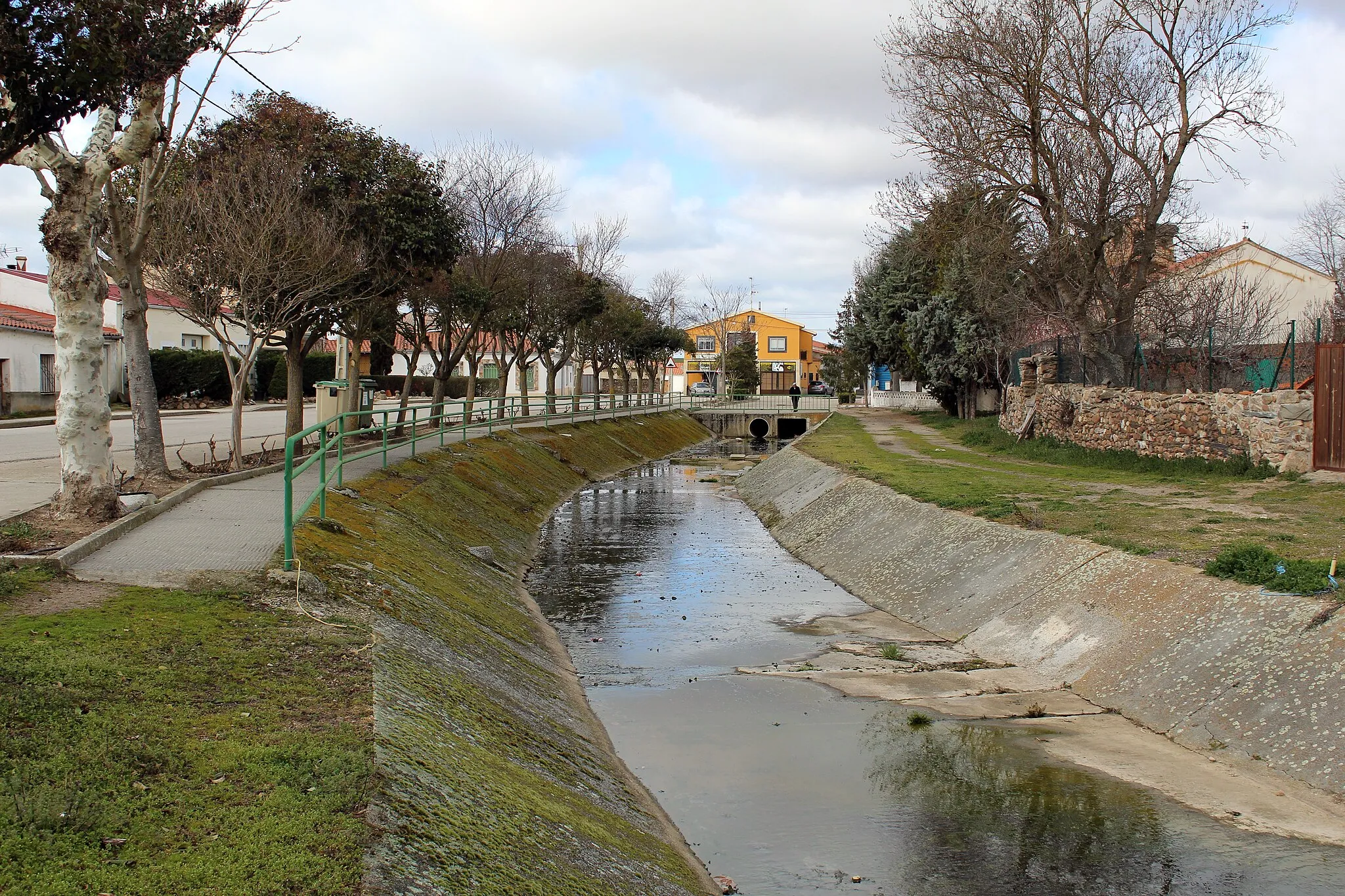 Photo showing: Arroyo de Navales