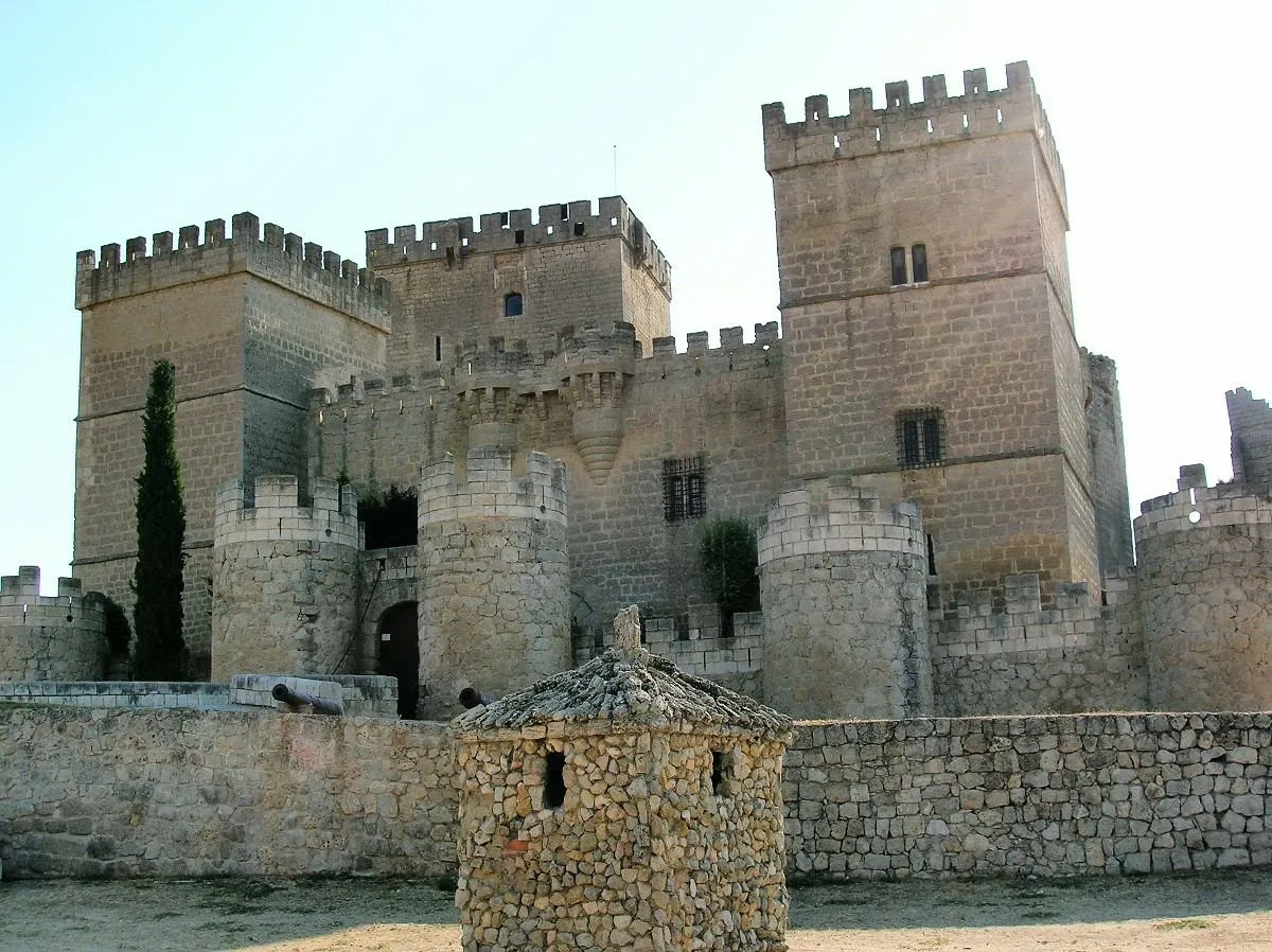Photo showing: Castillo de Ampudia (Palencia)