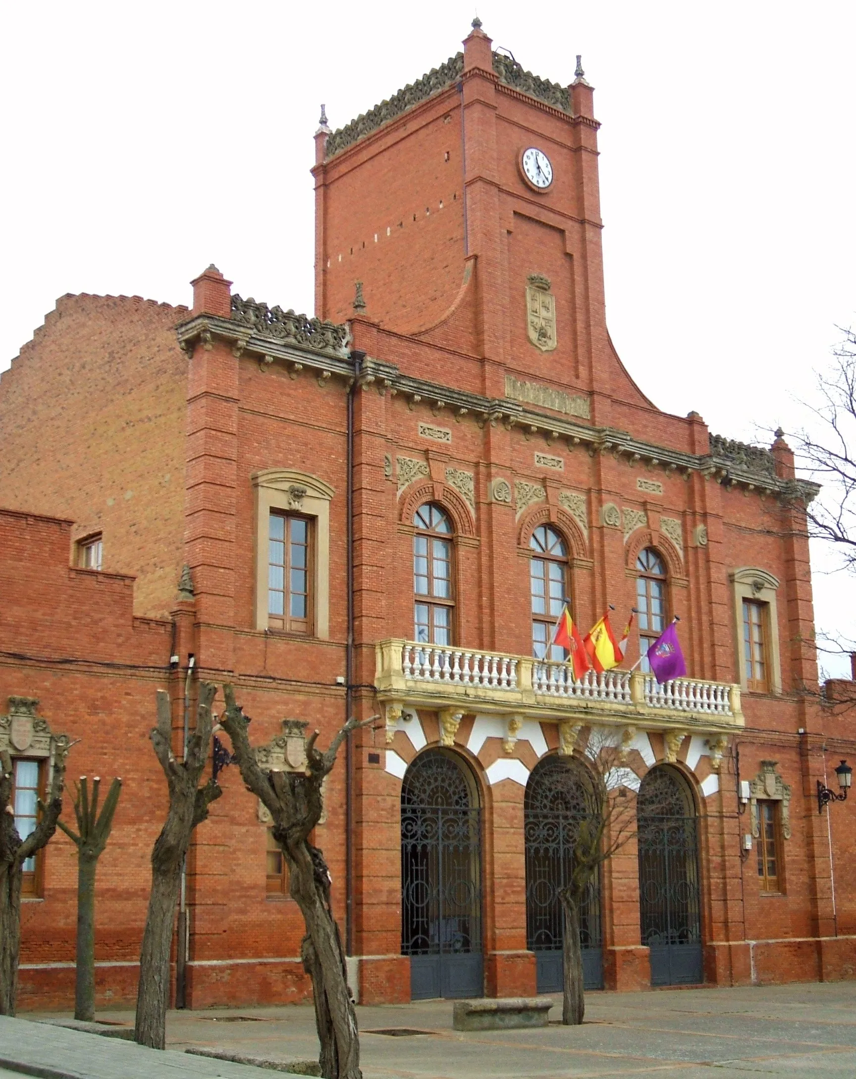 Photo showing: Ayuntamiento de Becerril de Campos