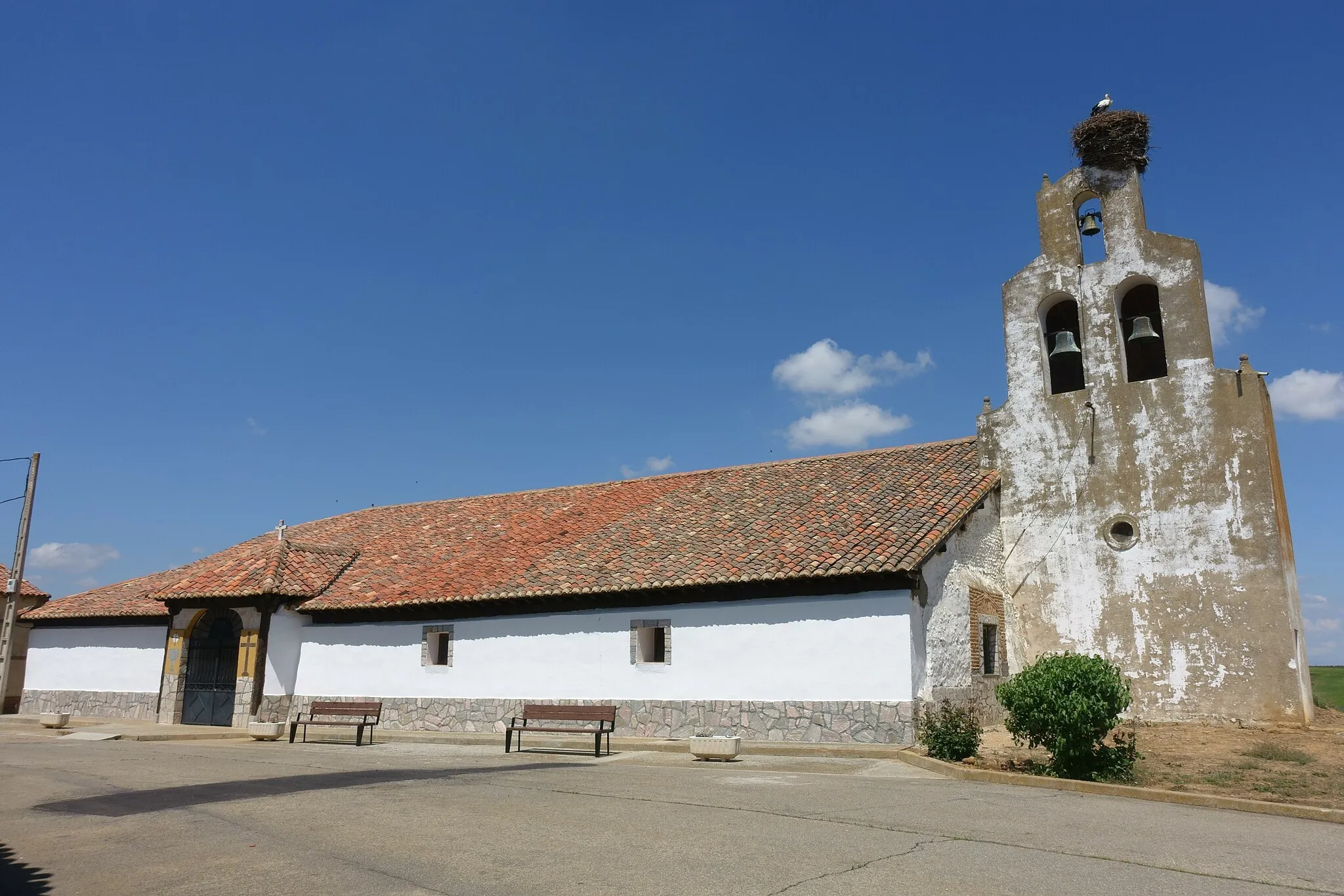 Photo showing: Iglesia de San Pedro Apóstol, en Castrotierra de Valmadrigal (León, España).