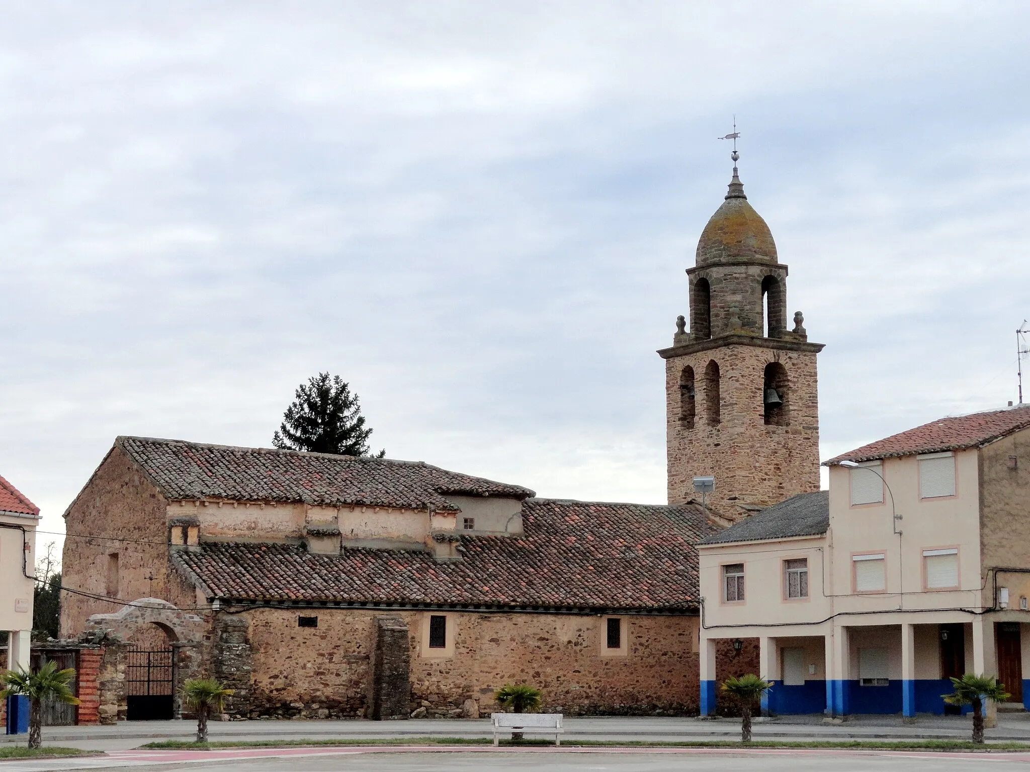 Photo showing: Iglesia de San Verísimo en Alija del Infantado (León).