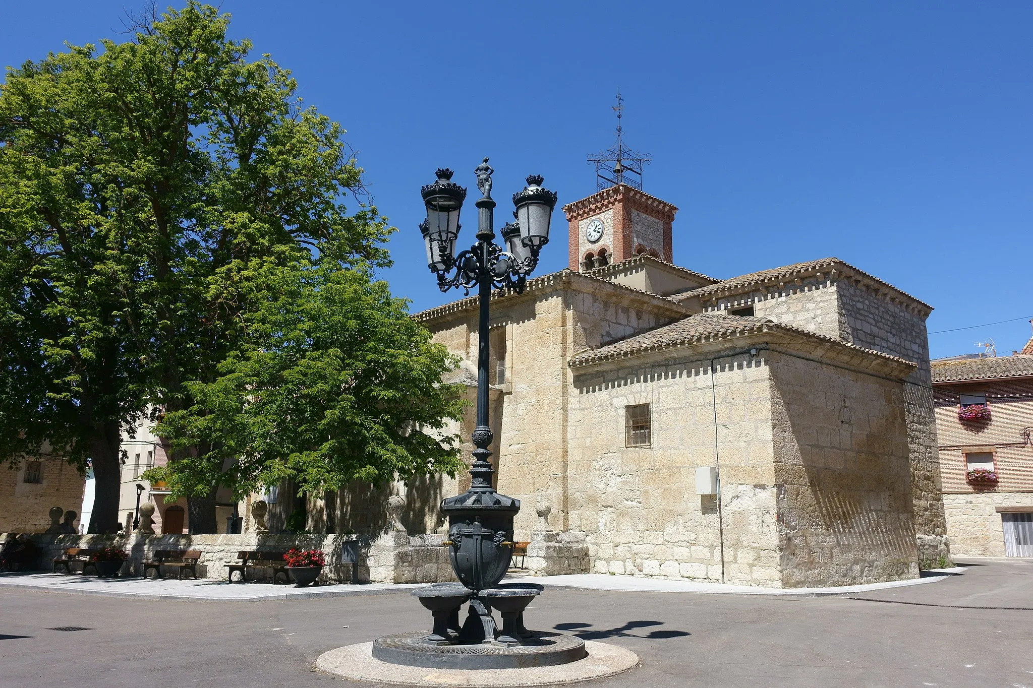 Photo showing: Iglesia de Nuestra Señora de la Asunción, Antigüedad (Palencia, España).