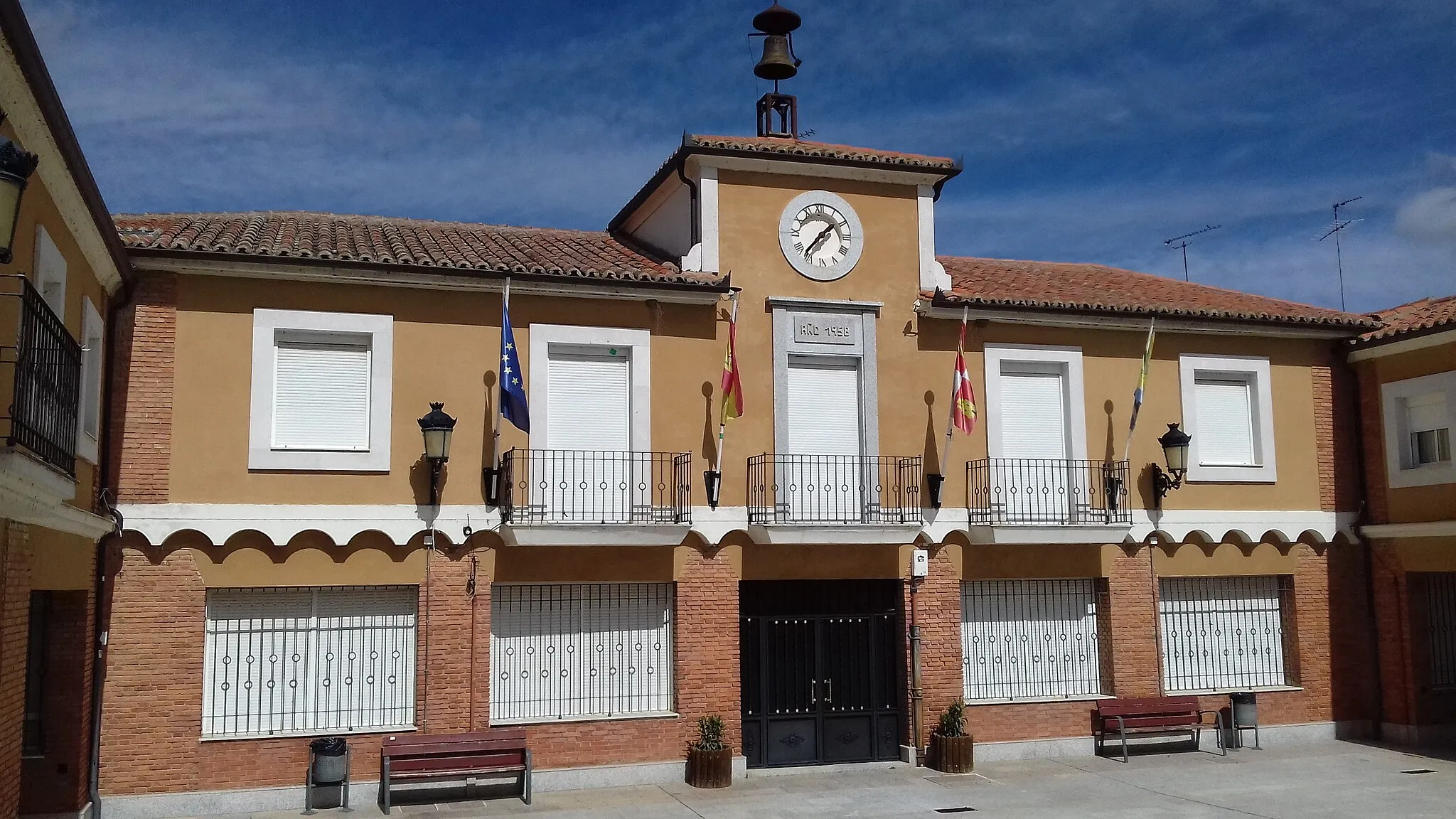 Photo showing: Casa Consistorial Santa Cristina de la Polvorosa