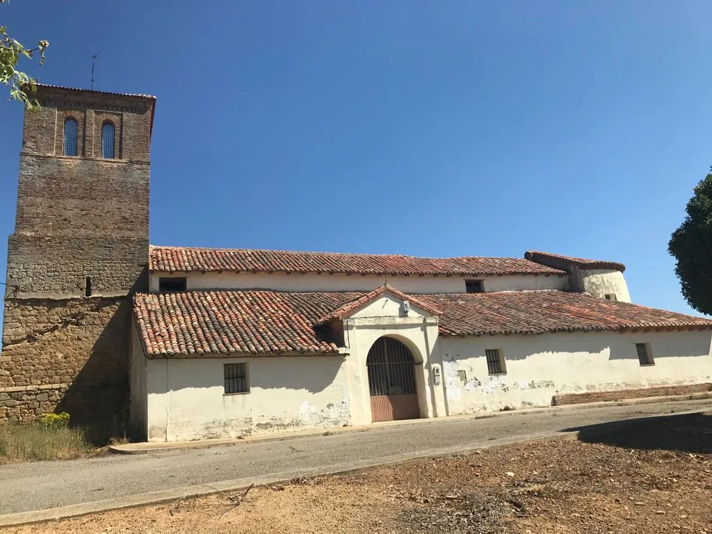 Photo showing: Iglesia de Albires