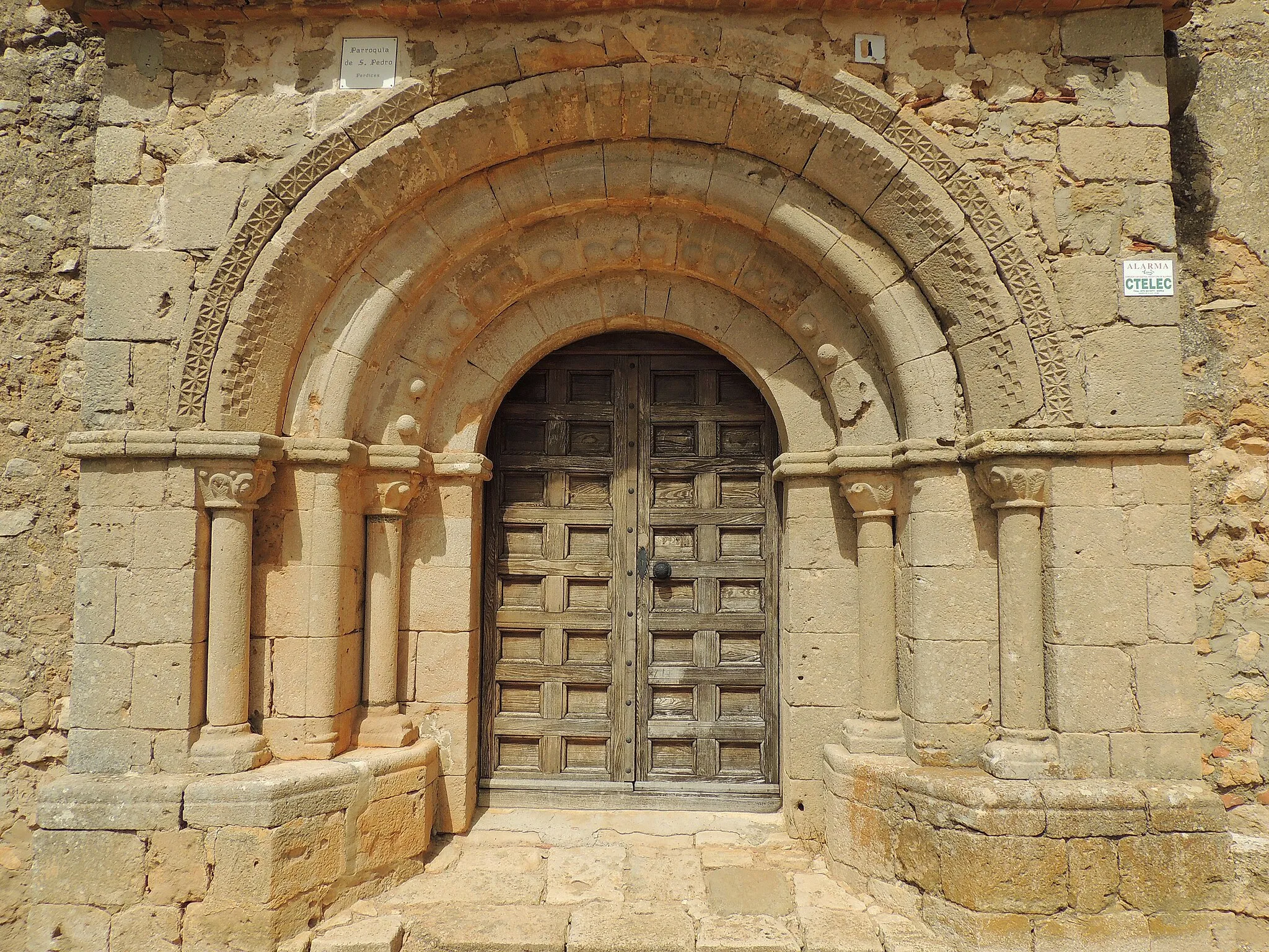 Photo showing: Iglesia de San Pedro en Perdices
