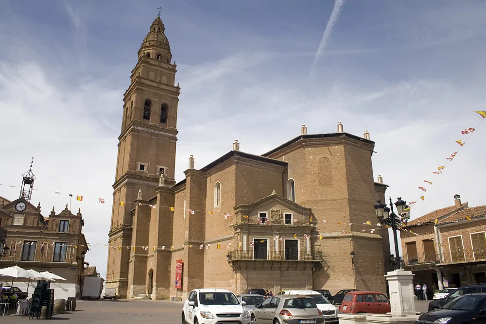 Photo showing: Church of Saint Peter in Alaejos, Valladolid, Spain.