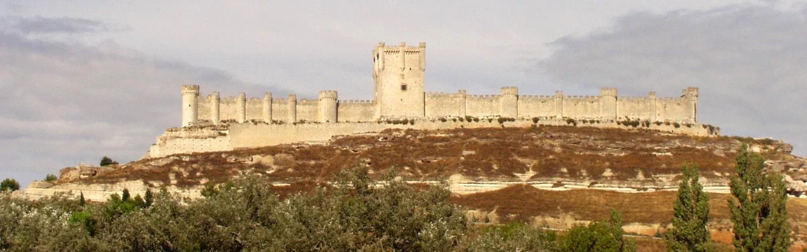 Photo showing: Castillo de Peñafiel. Museo del Vino