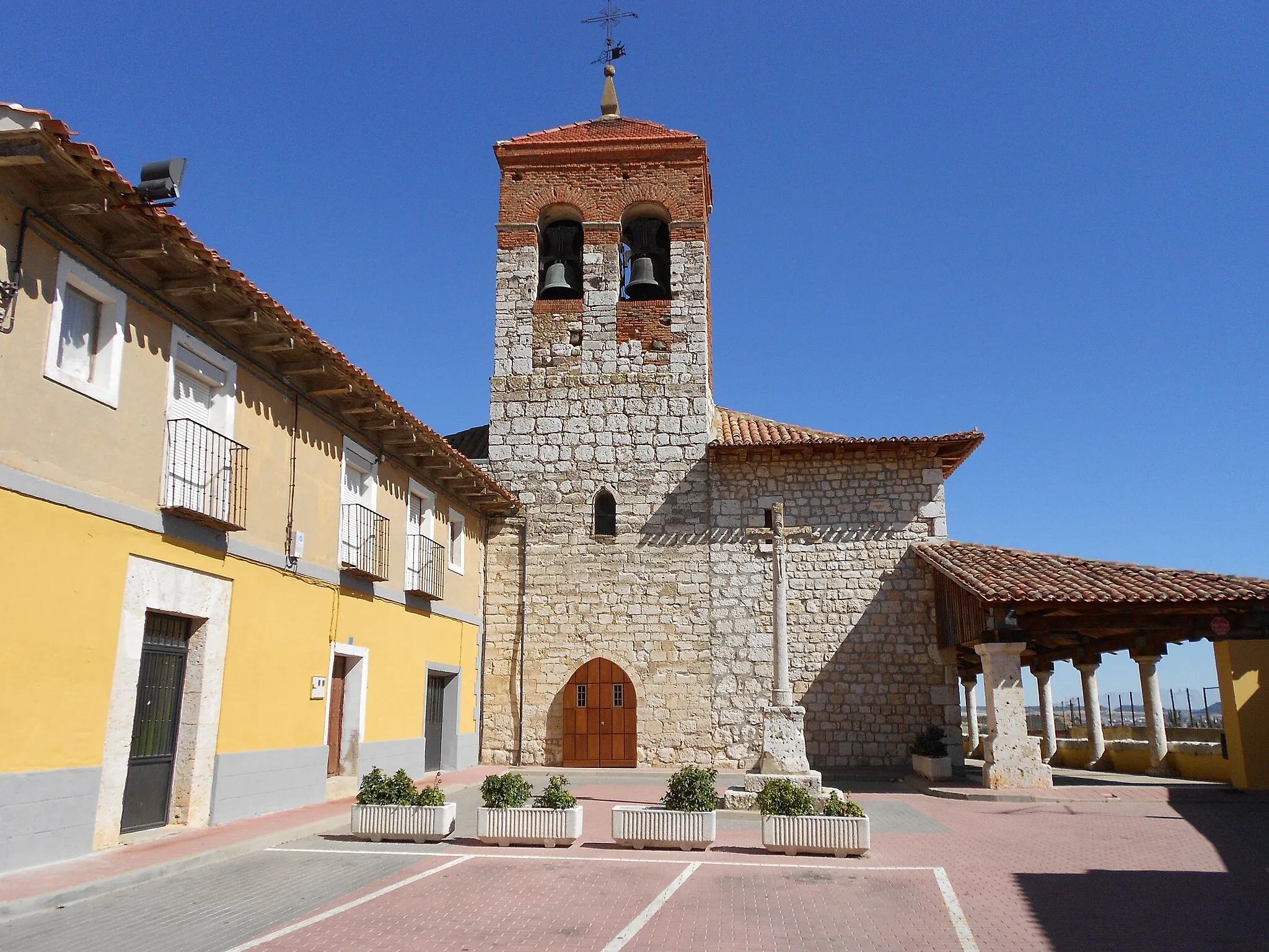 Photo showing: Iglesia Parroquial de San Pedro Apóstol en Zaratán (Valladolid)