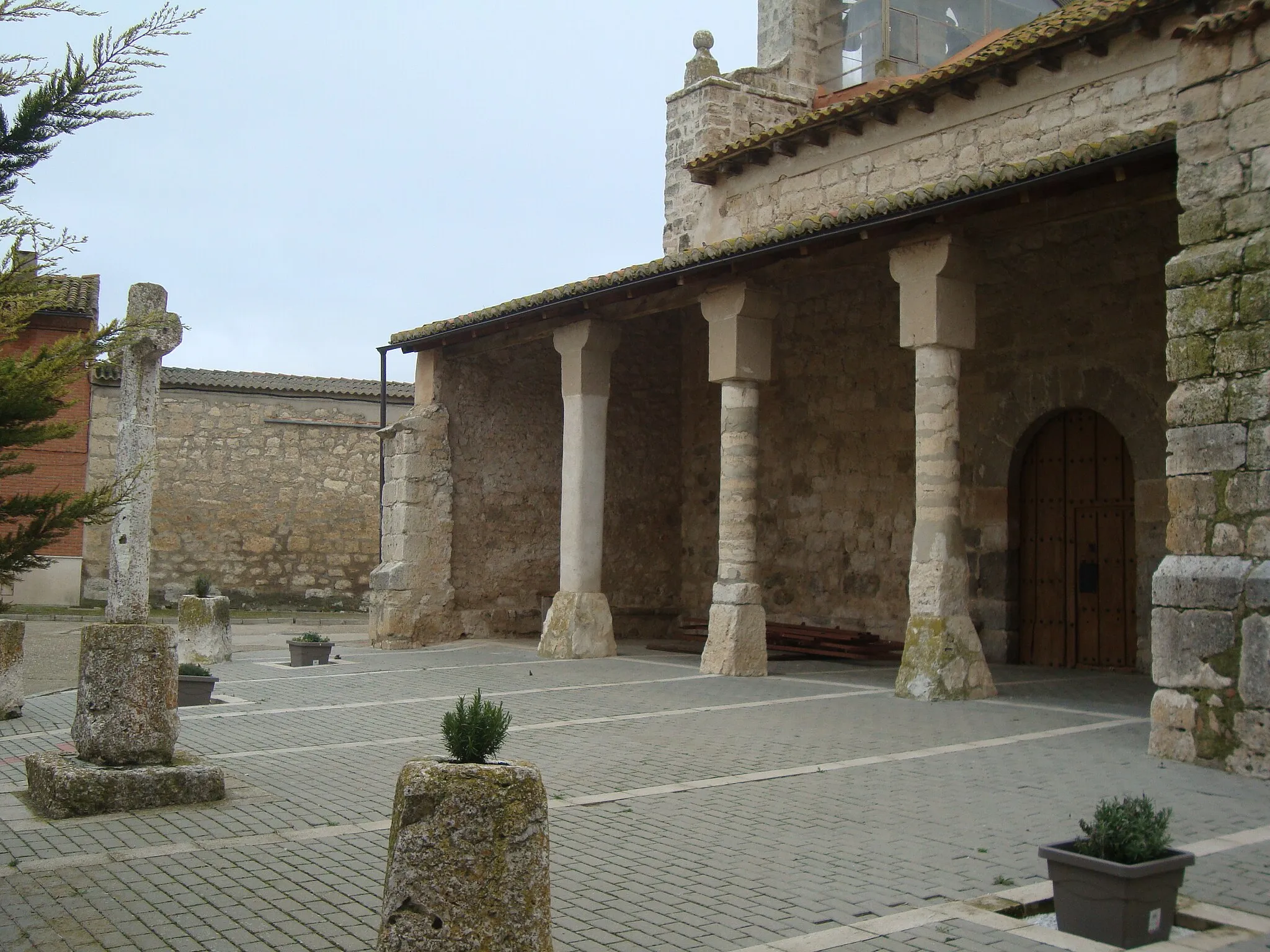 Photo showing: Iglesia de Nuestra Señora de la Asunción en Robladillo (Valladolid).