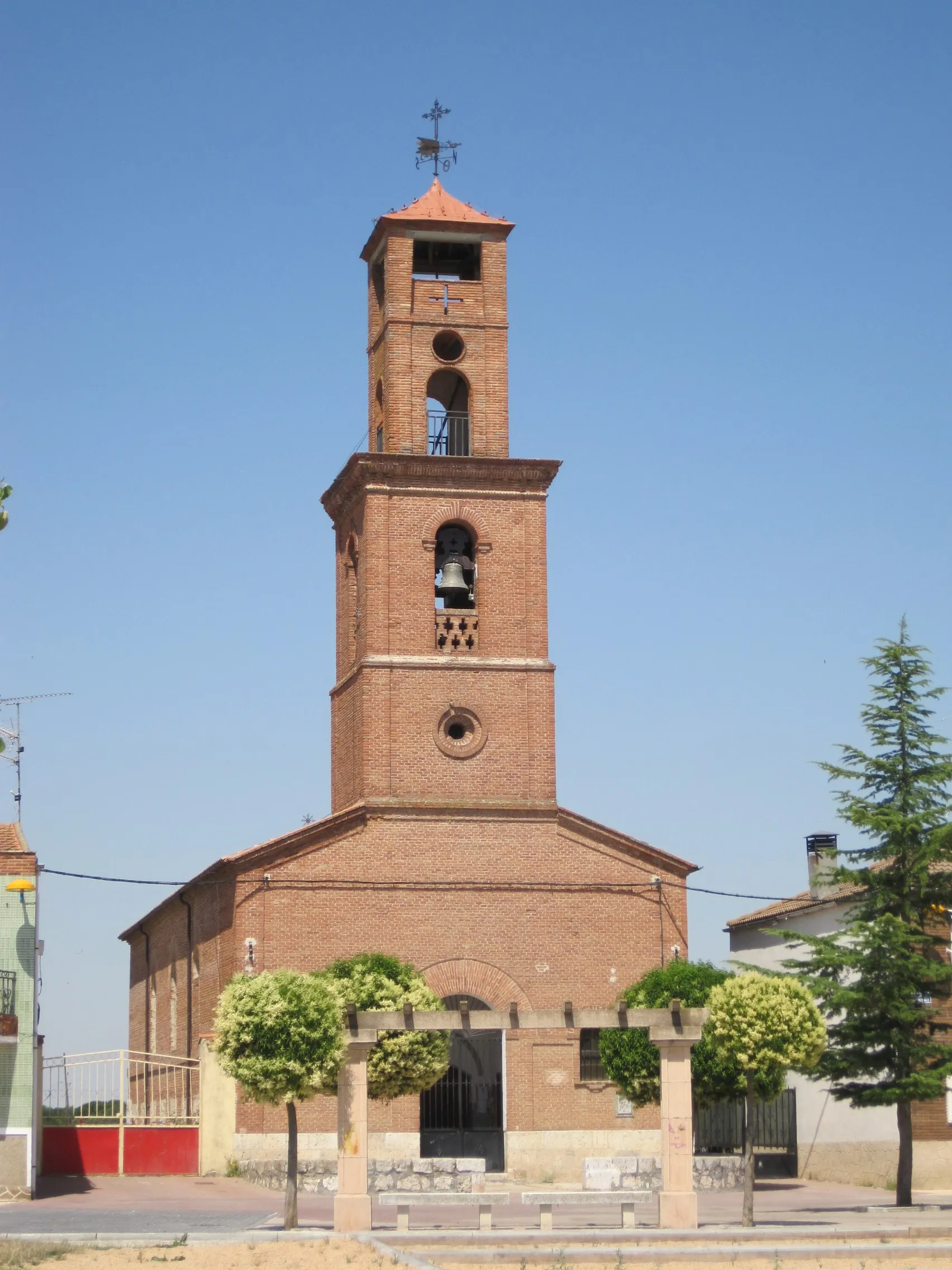 Photo showing: Iglesia de Santa María de Duero, en Puente Duero (Valladolid, España).