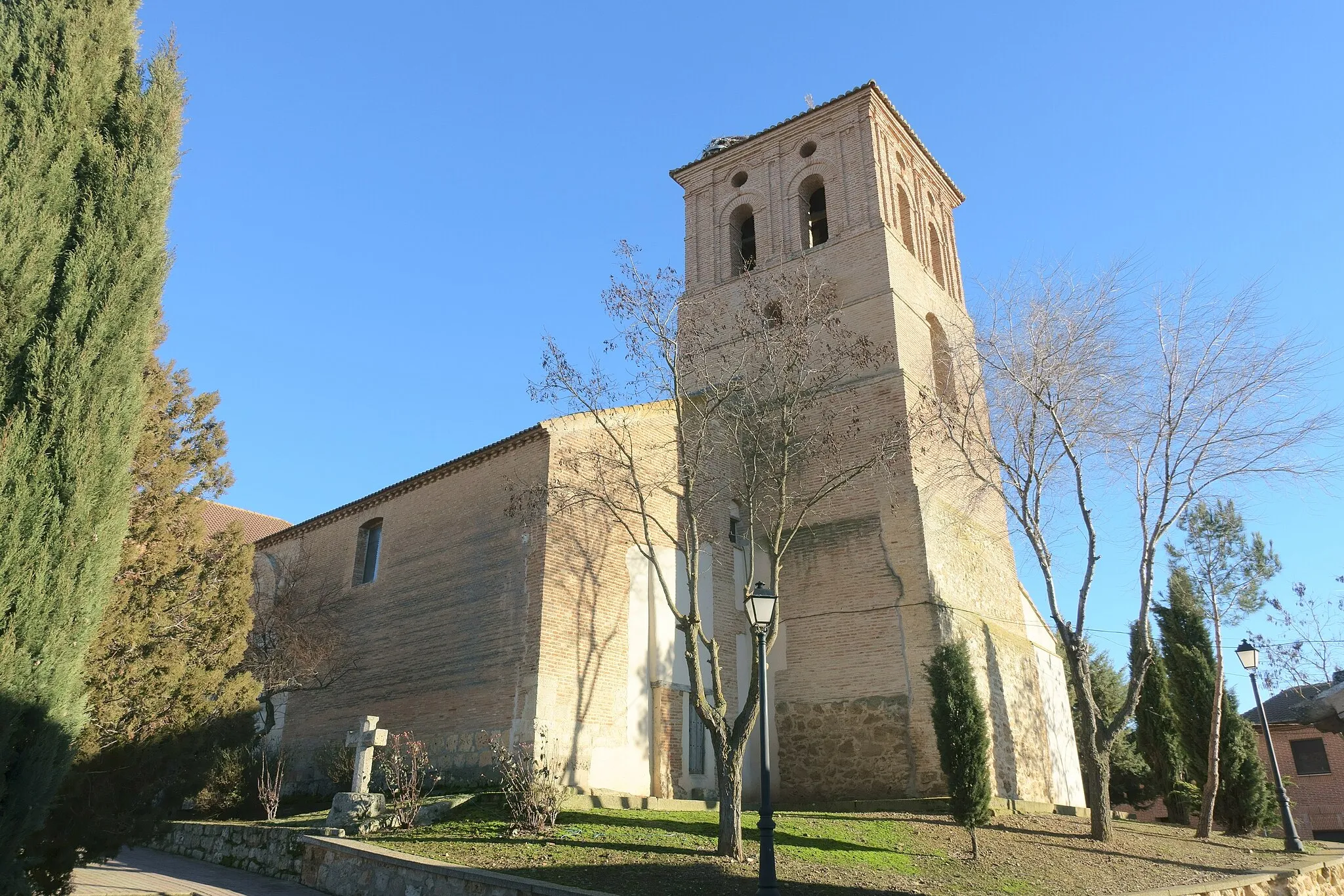 Photo showing: Iglesia de Santiago Apóstol, Ceinos de Campos (Valladolid, España).