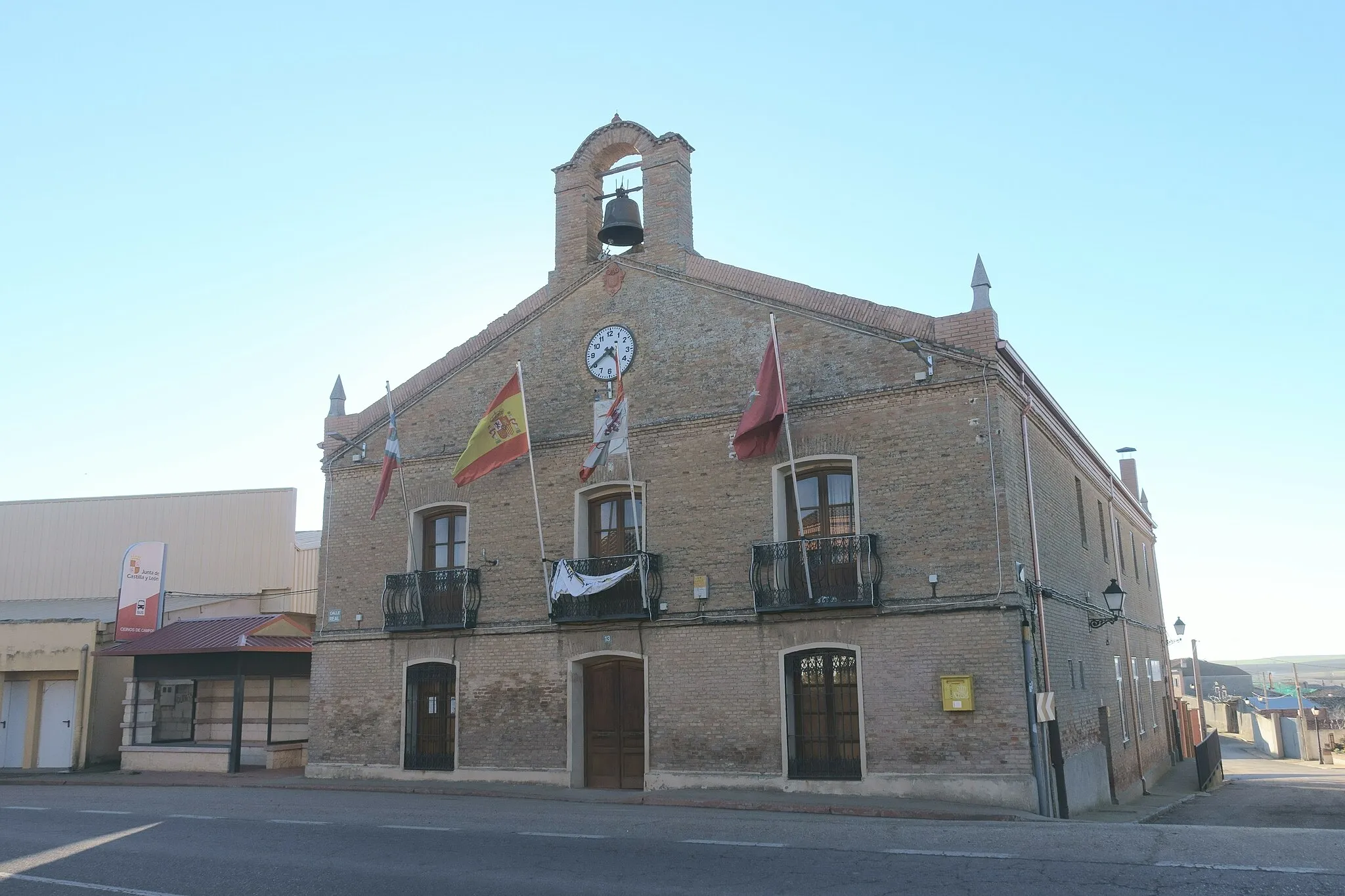 Photo showing: Casa consistorial de Ceinos de Campos (Valladolid, España).