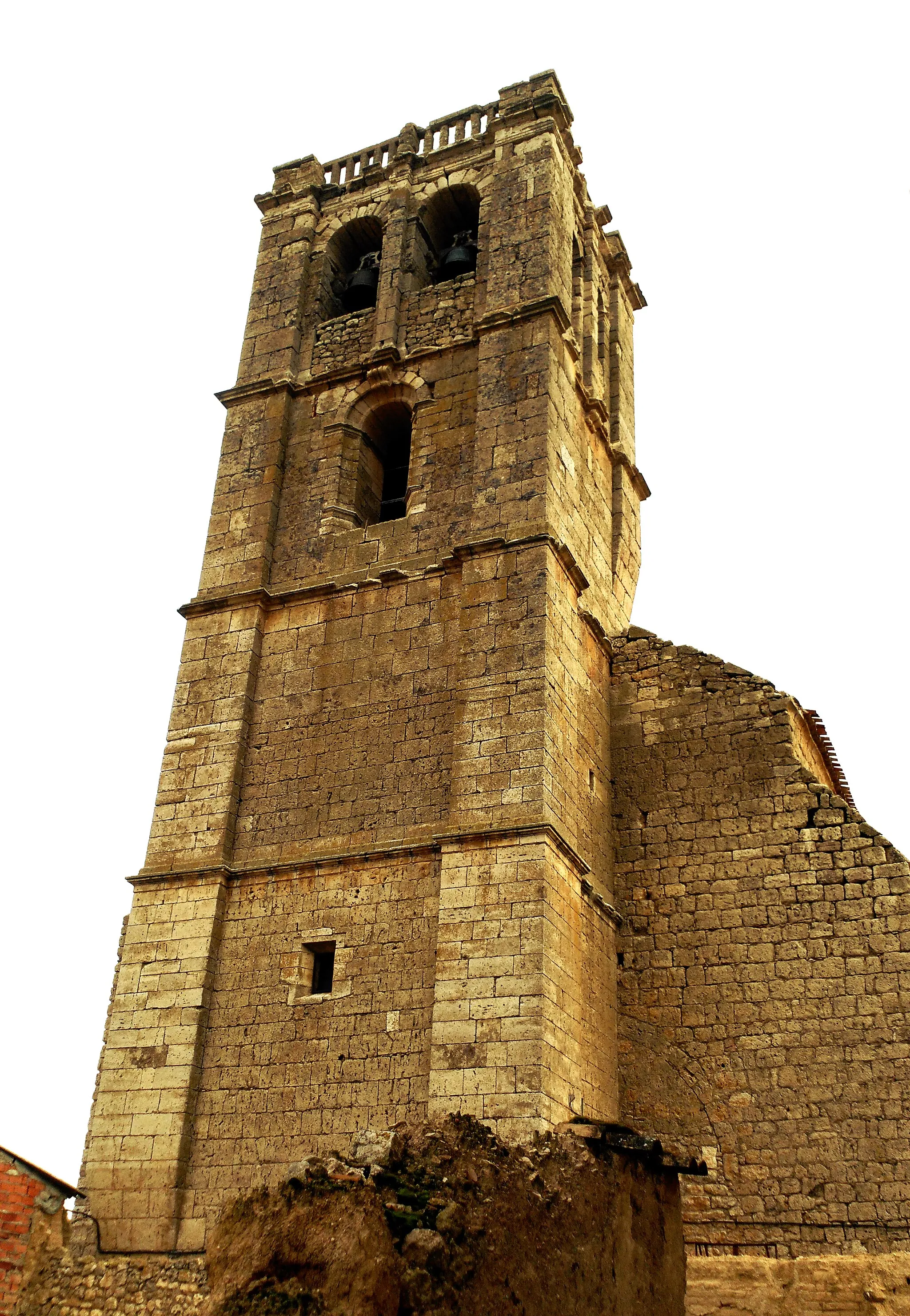 Photo showing: Iglesia parroquial de San Vicente Mártir en Valdenebro de los Valles (Valladolid), torre.