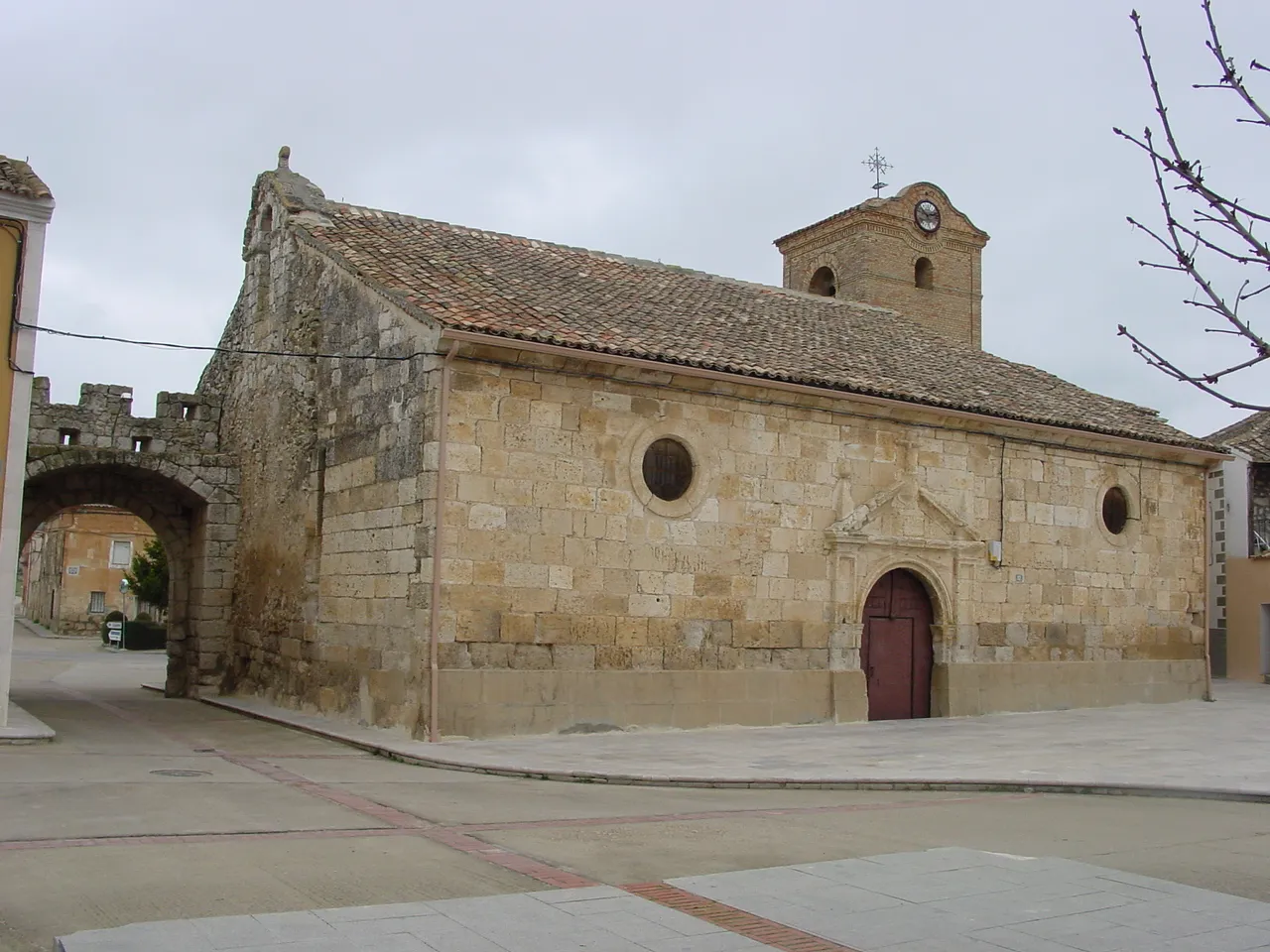 Photo showing: Valladolid. Iglesia parroquial de Santa María la Mayor del Castillo en Valbuena de Duero. Parochial church of Santa María la Mayor del Castillo in Valbuena de Duero (Valladolid).
