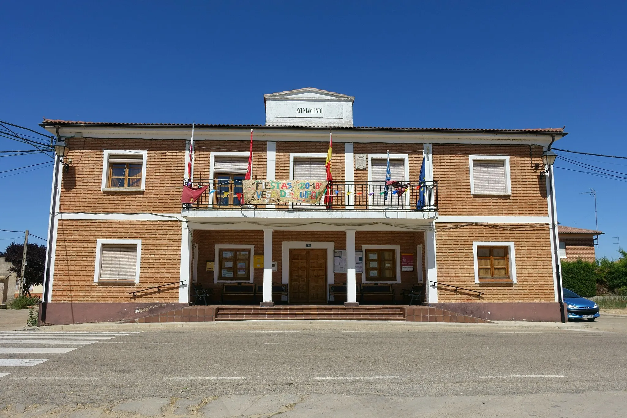 Photo showing: Casa consistorial de Vega de Ruiponce (Valladolid, España).