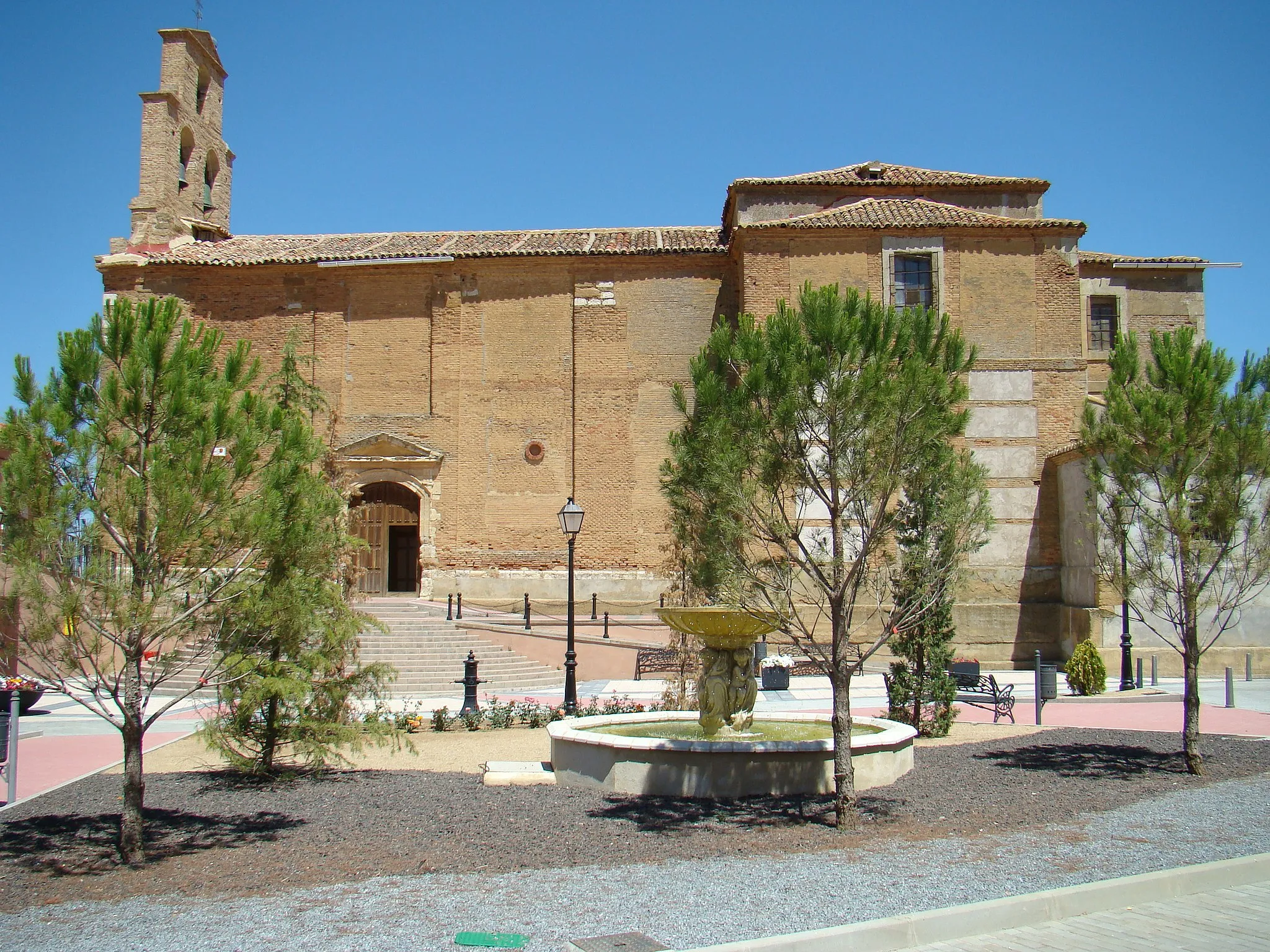 Photo showing: Villamuriel de Campos, provincia de Valladolid, España. 
Iglesia de San Pelayo.
