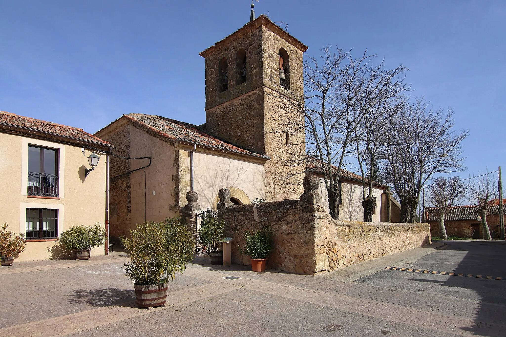 Photo showing: Iglesia de Santiago Apóstol, Brieva, torre