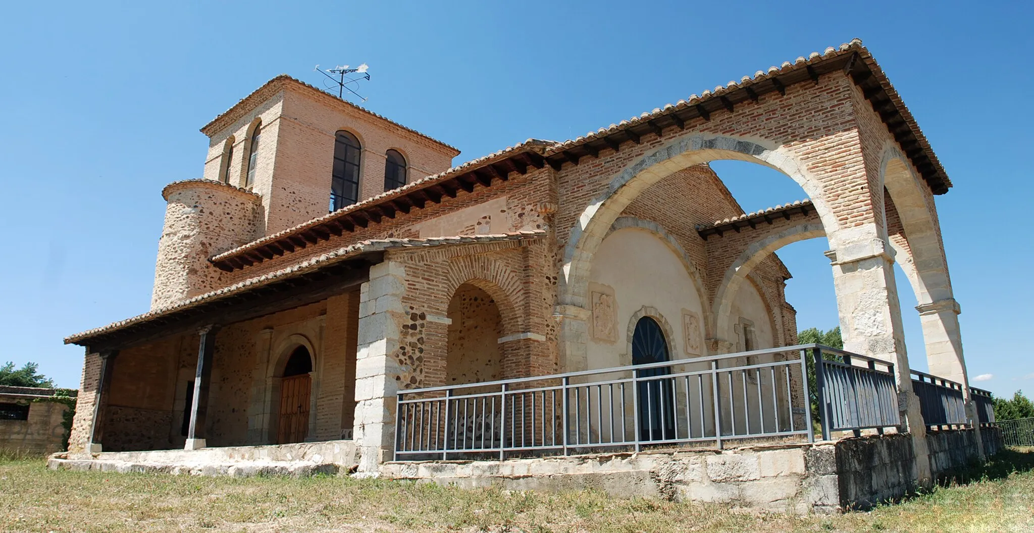 Photo showing: Church of Santos Justo y Pastor in Buenavista de Valdavia (Palencia, Castile and León).