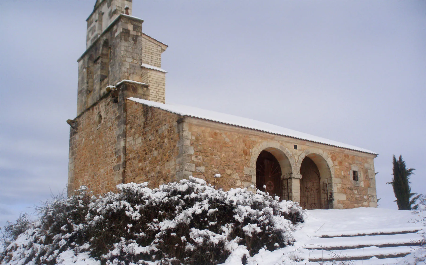 Photo showing: Iglesia románica de San Pelayo en Pisón de Ojeda (Palencia, Castilla y León)