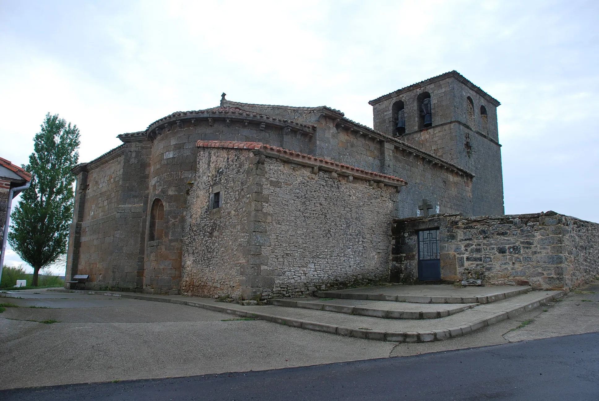 Photo showing: Church of Saint Andrew in Cabria (Palencia, Castile and León).