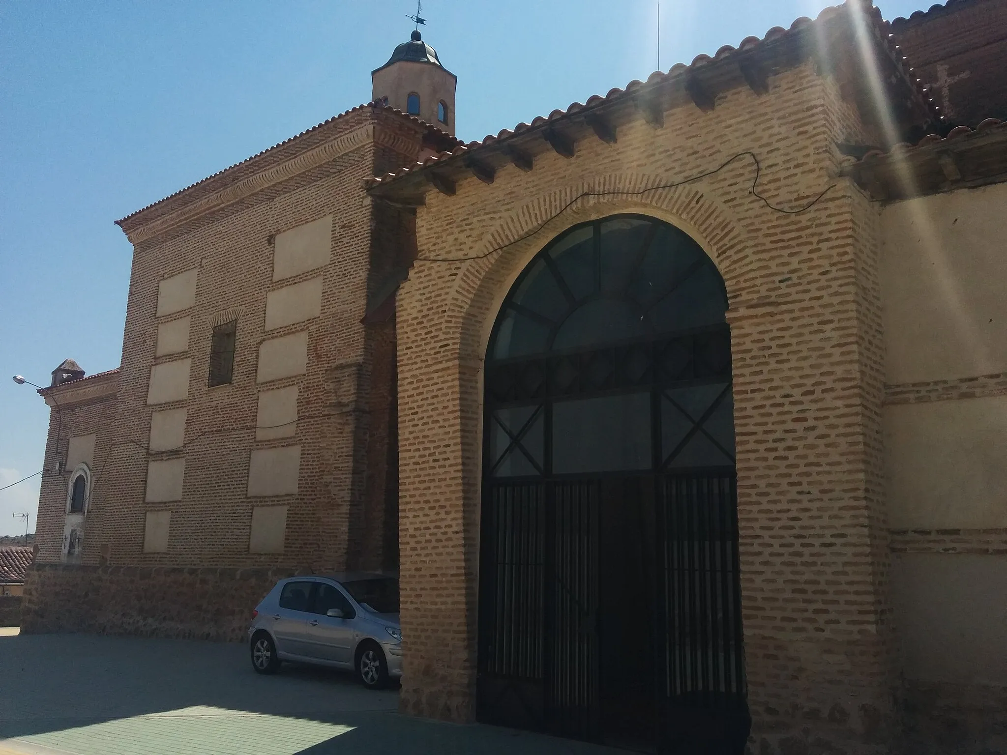 Photo showing: Lateral de la Parroquia de San Antón de Campazas