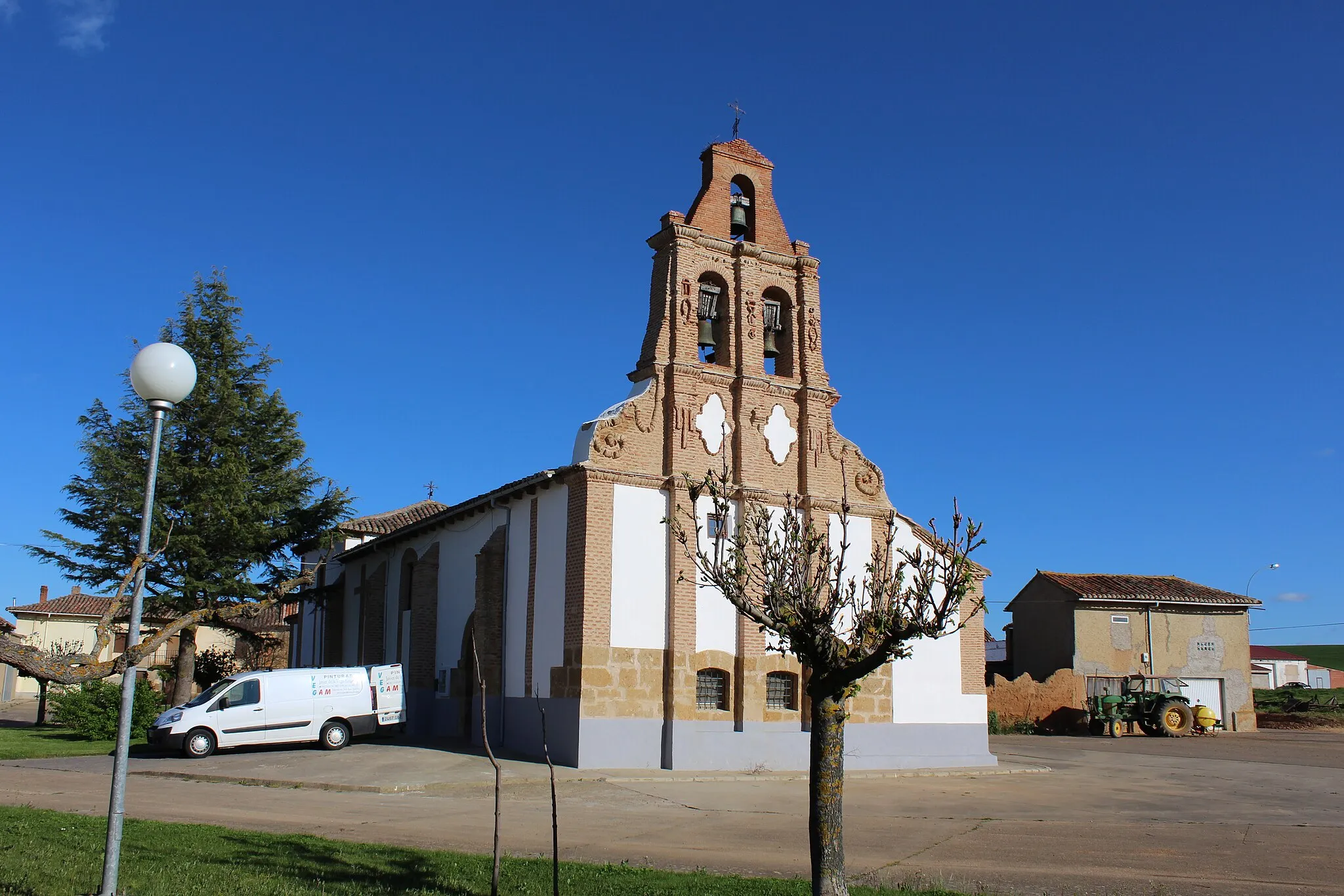 Photo showing: Iglesia parroquial de Pajares de los Oteros