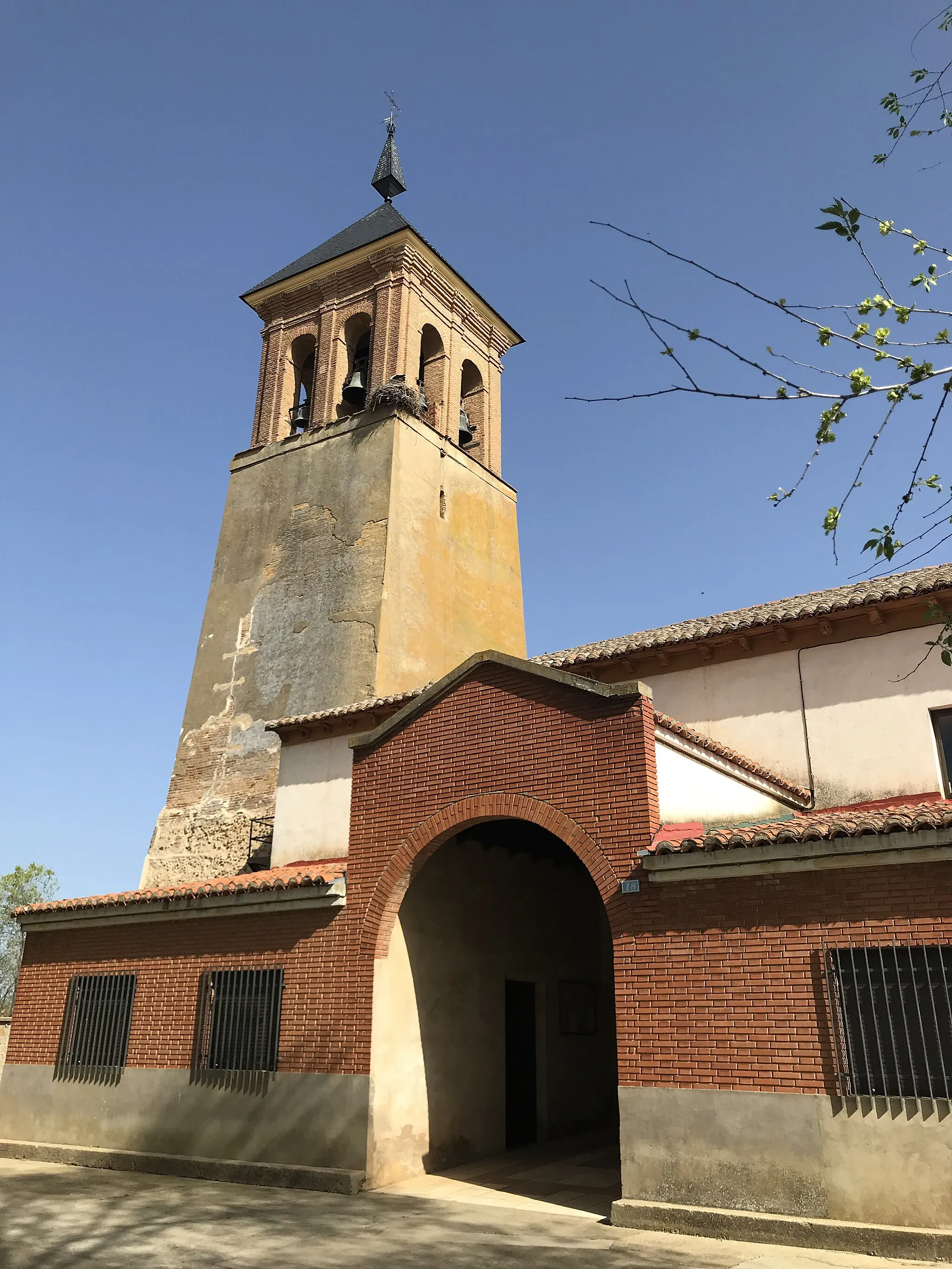 Photo showing: Iglesia de Cabreros del Río