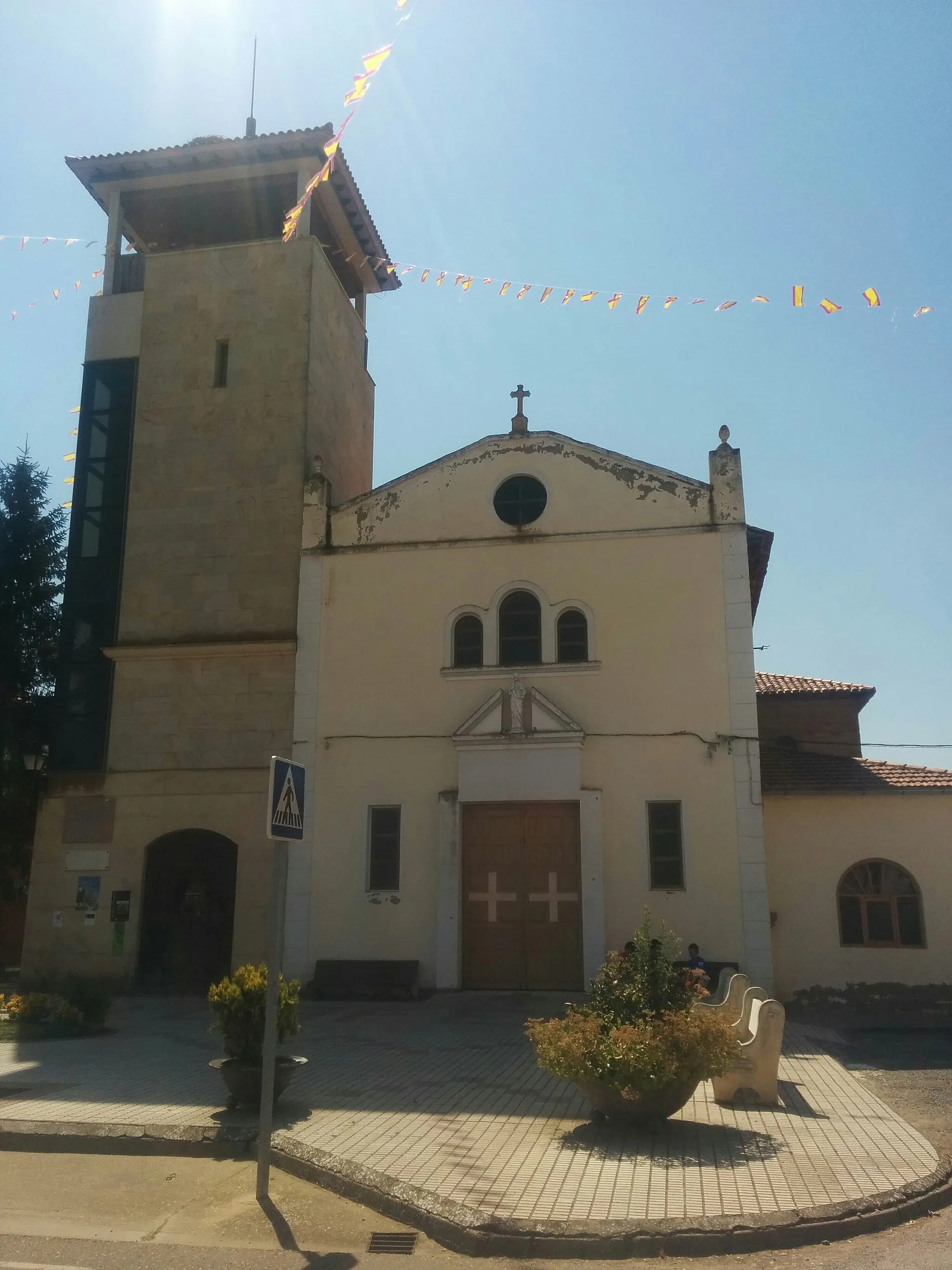 Photo showing: Iglesia de Villafer (León)