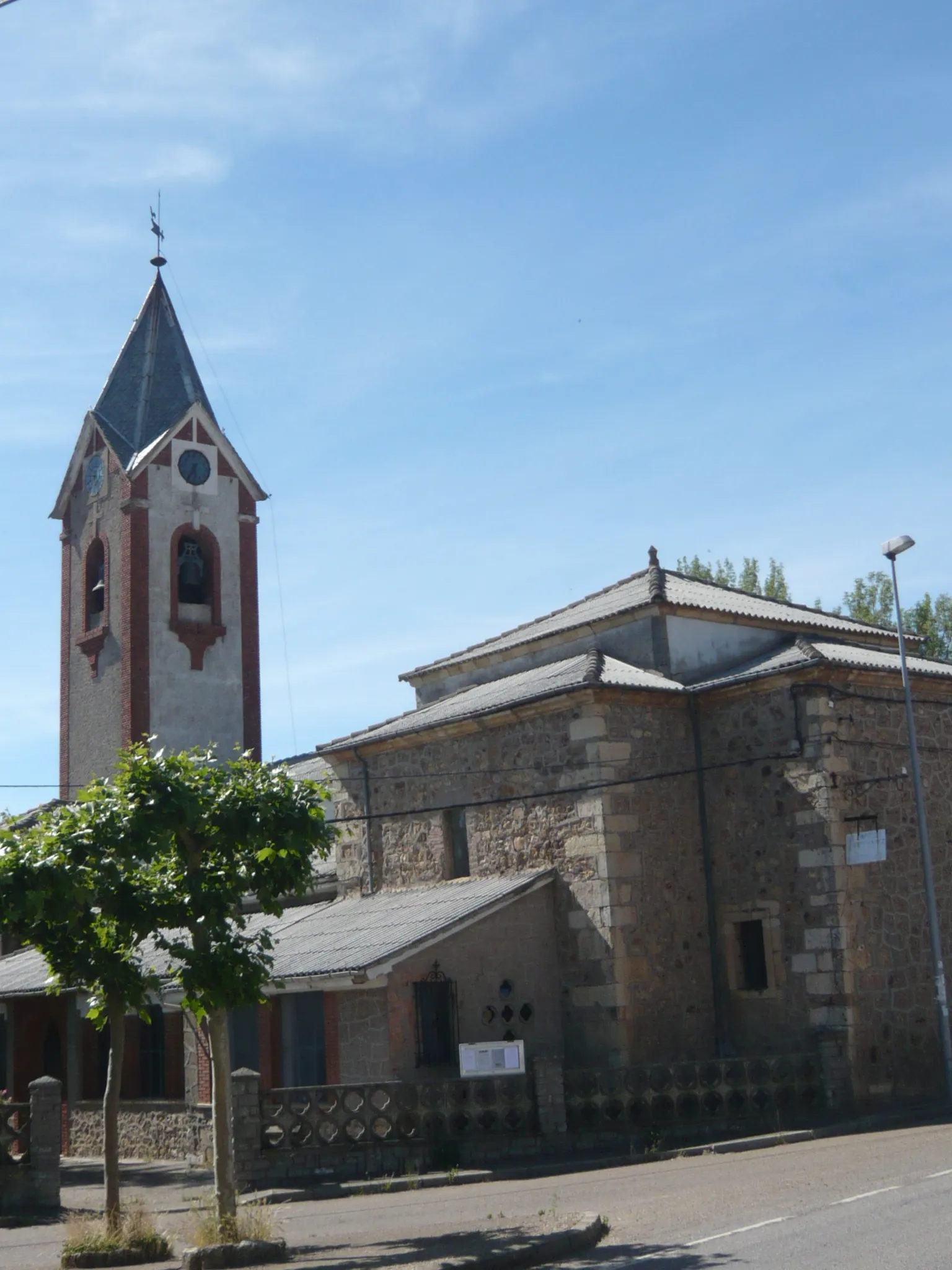 Photo showing: Iglesia de Vidanes