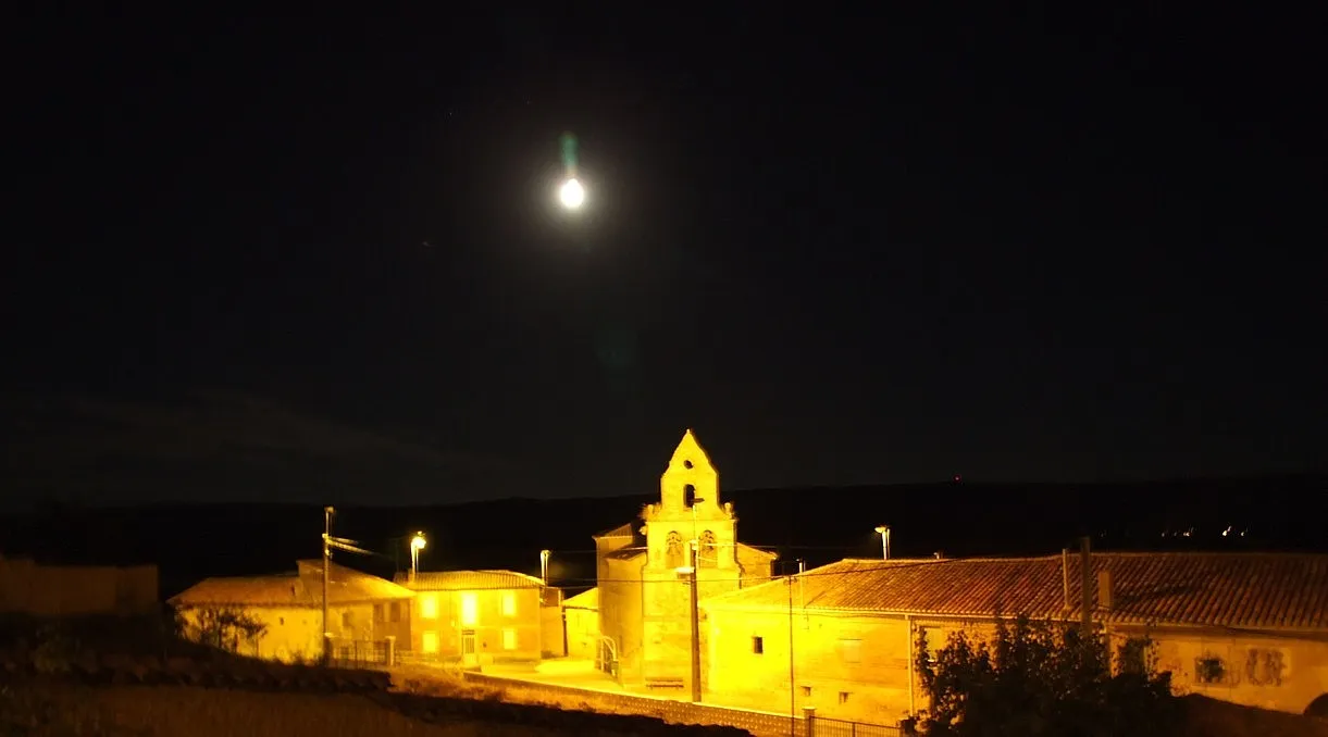Photo showing: Castro del Condado vista nocturna