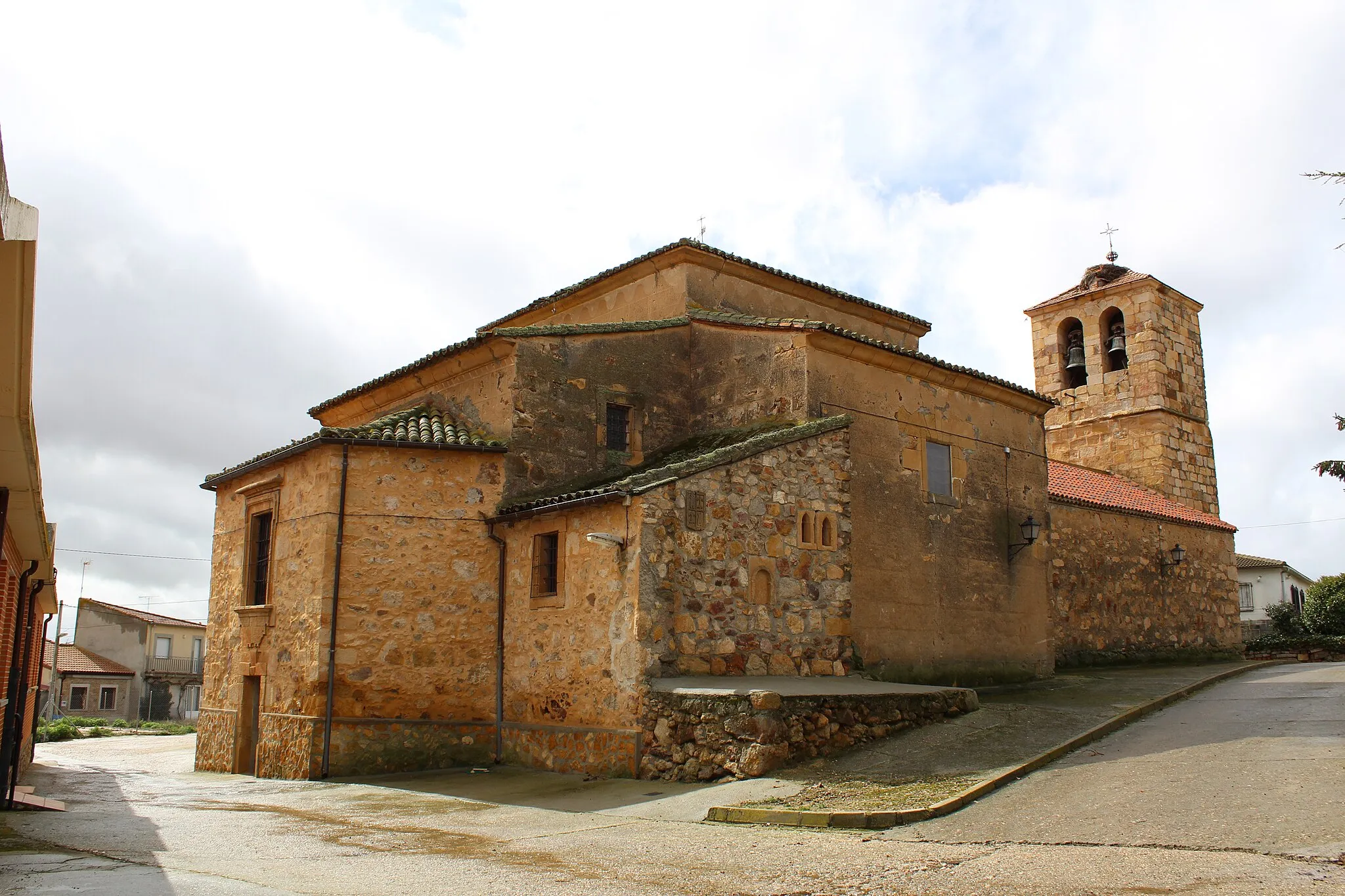 Photo showing: Iglesia parroquial de San Benito en Machacón.