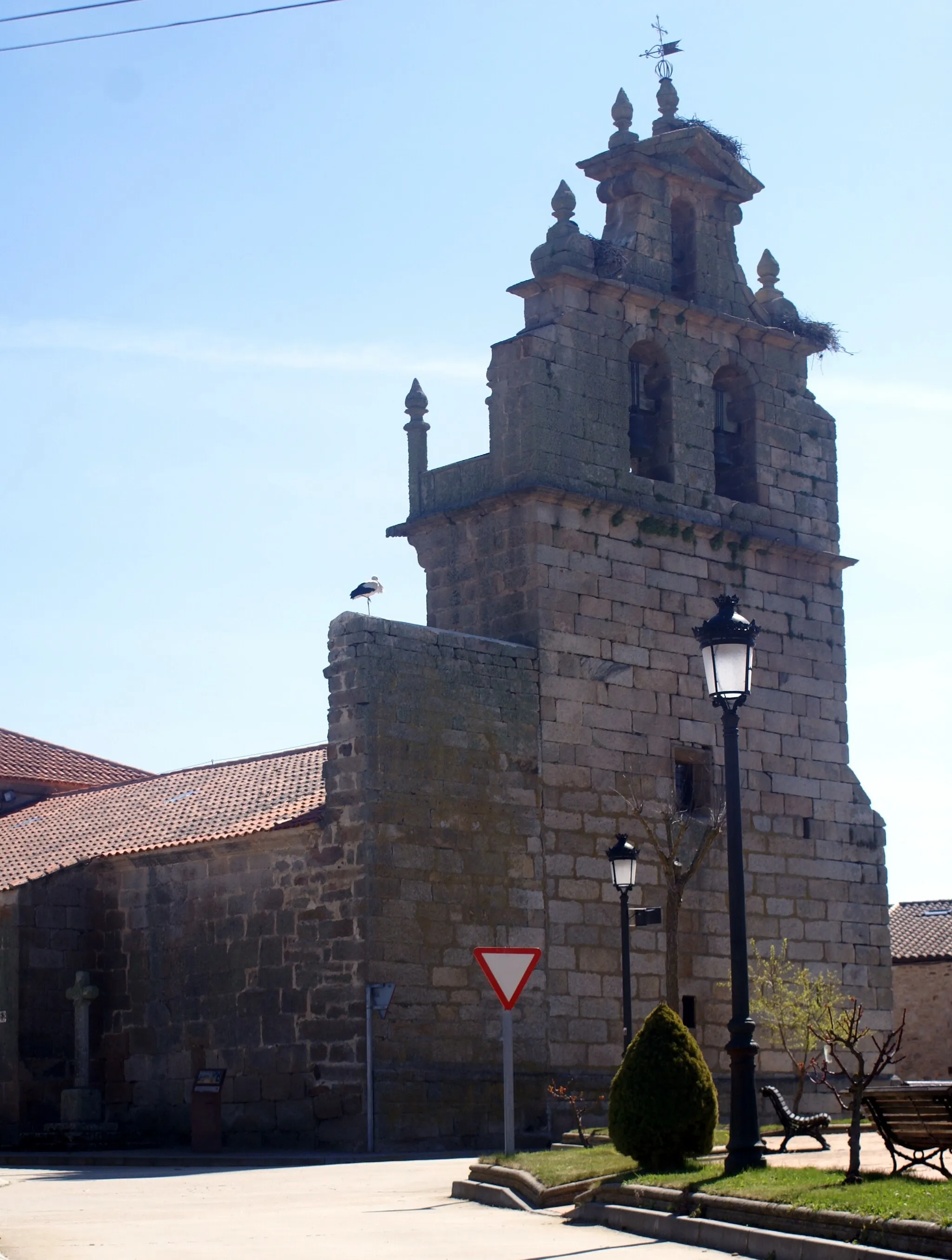 Photo showing: Church of Villaseco de los Reyes, Salamanca, Spain.
