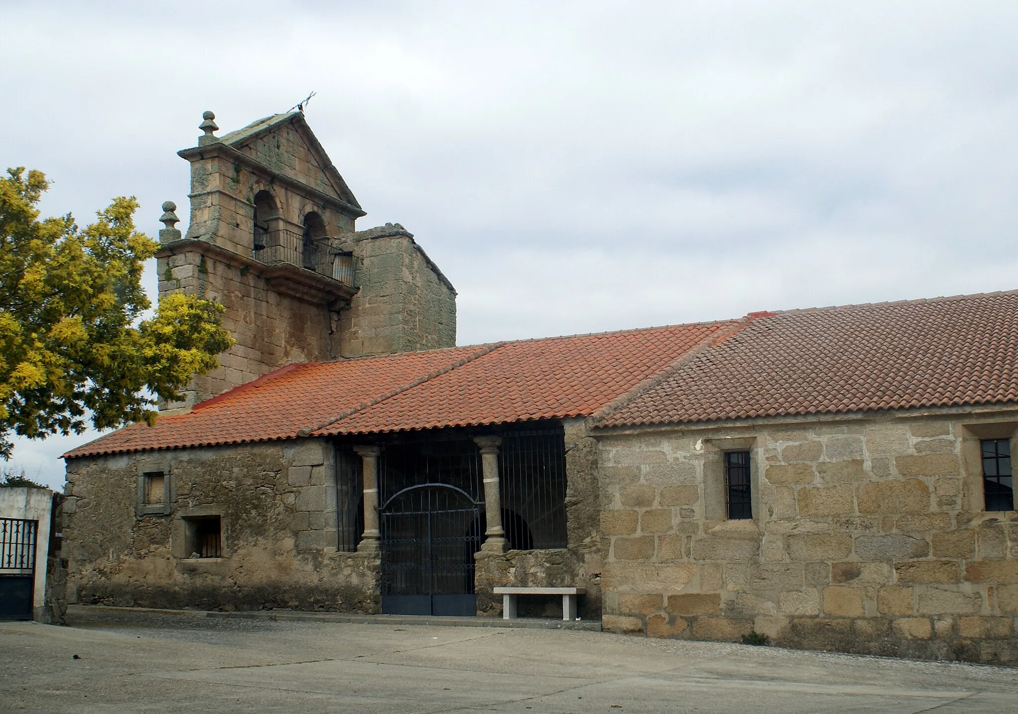 Photo showing: Church of Villaseco de los Gamitos, Salamanca, Spain.