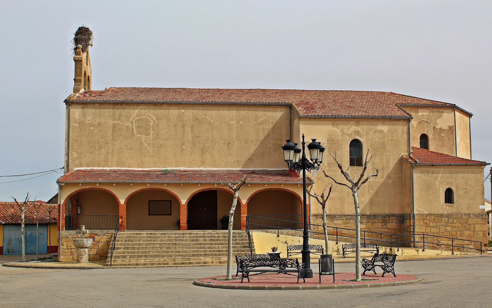 Photo showing: Iglesia de Parajes de la Laguna Vista Lateral, en la provincia de Salamanca.