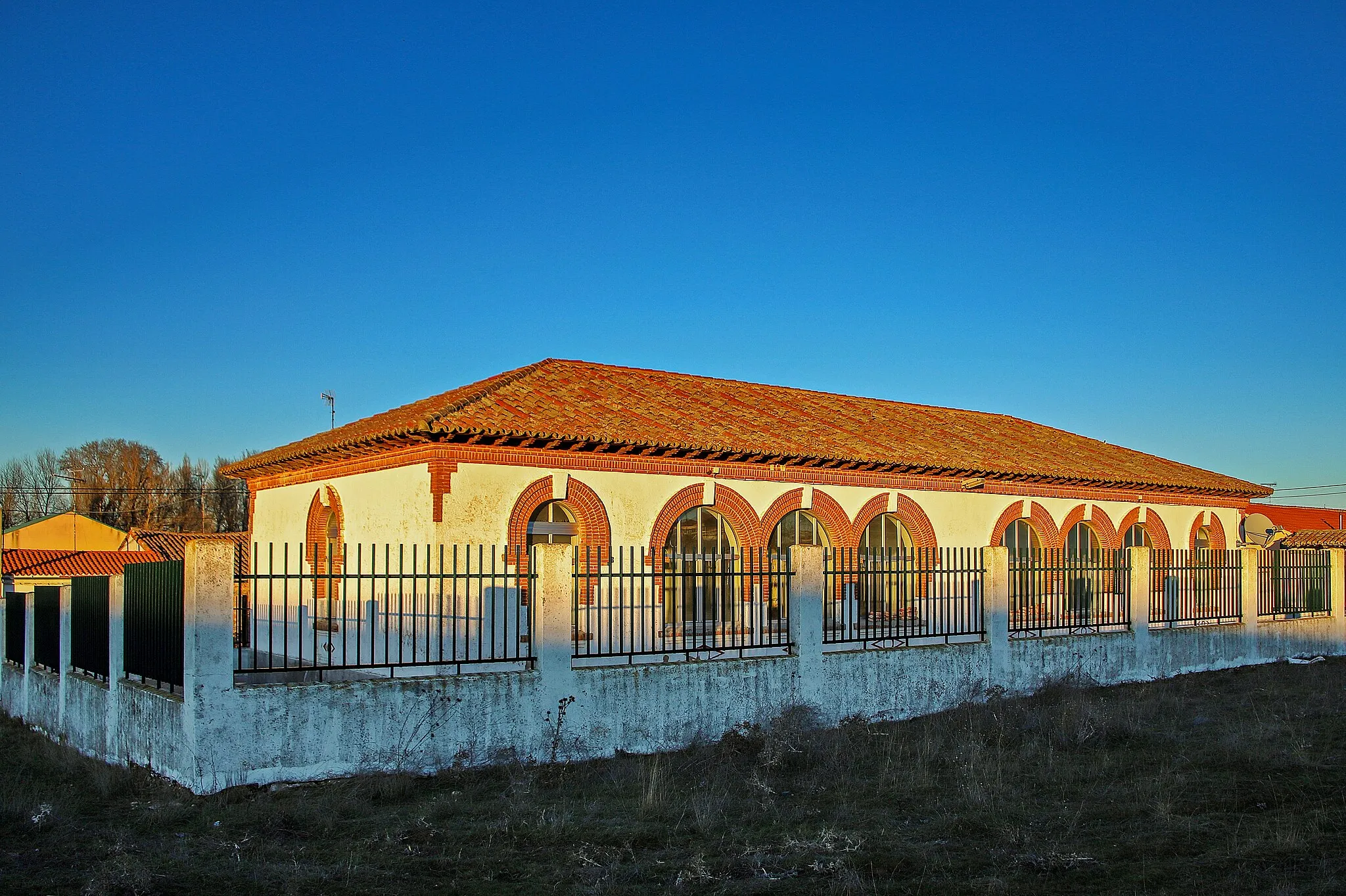 Photo showing: Espino de la Orbada, municipio de la comarca de La Armuña, provincia de Salamanca.