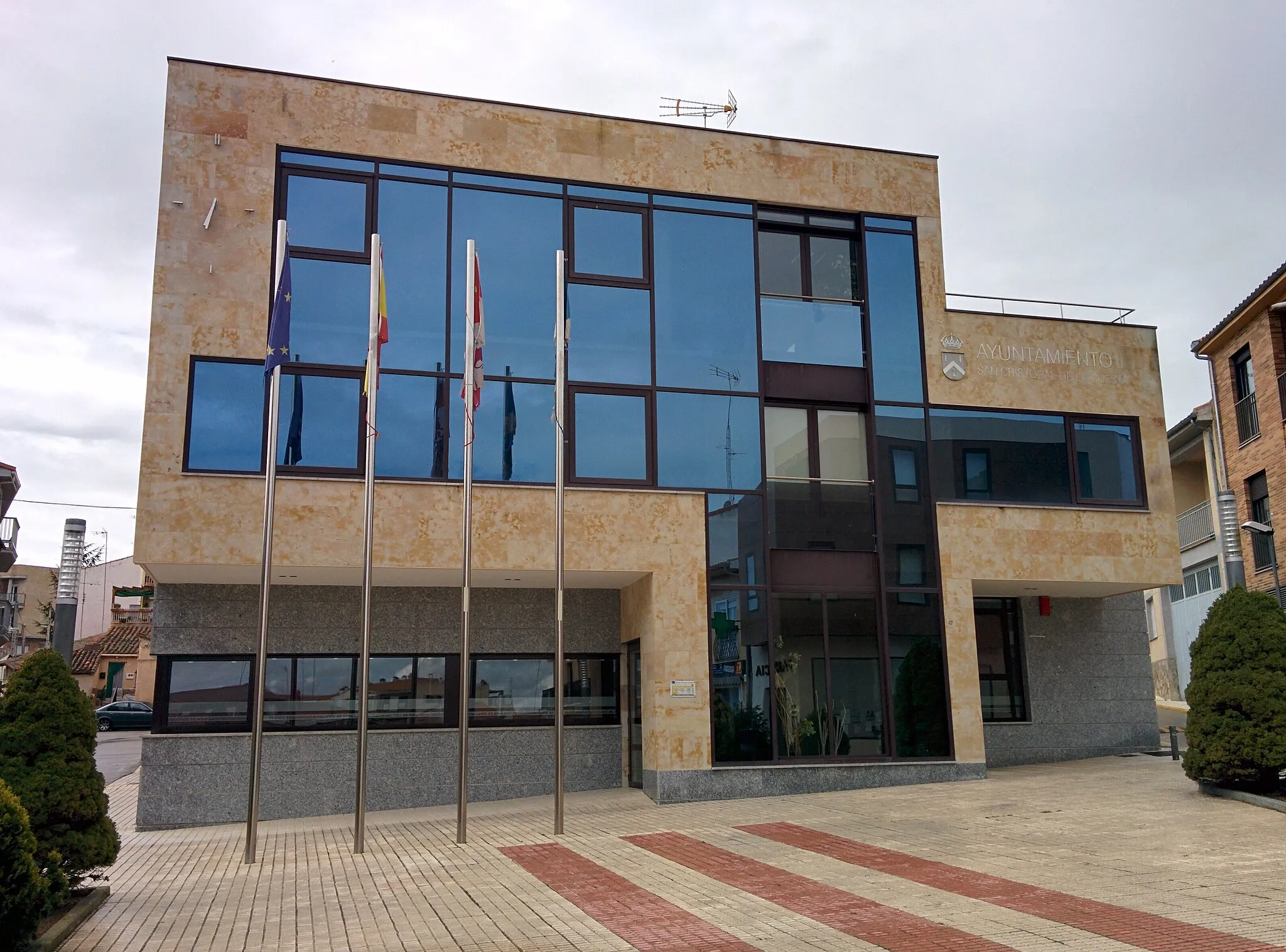 Photo showing: Casa consistorial de San Cristóbal de la Cuesta (Salamanca, España).