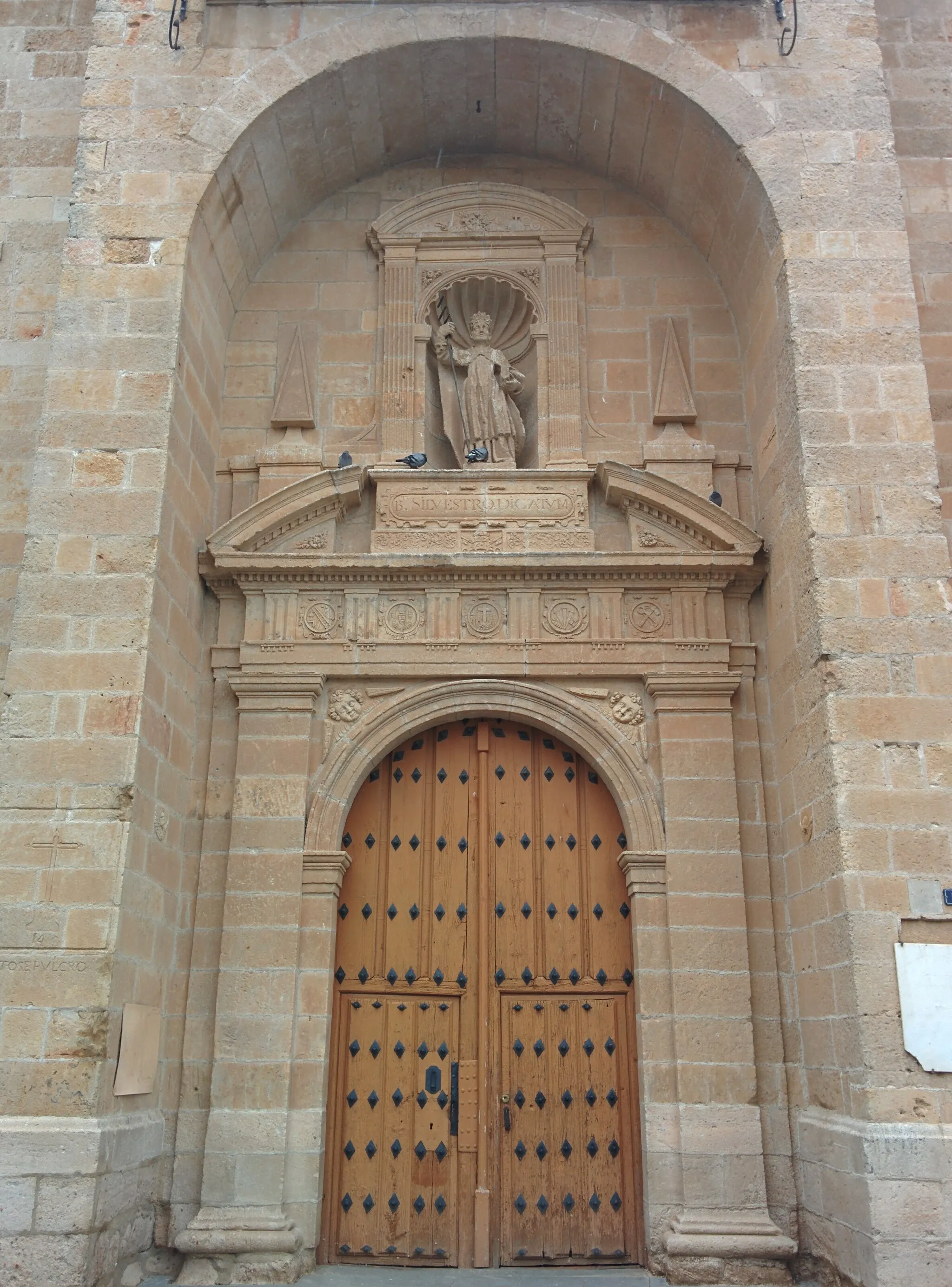 Photo showing: Iglesia de San Silvestre, en Villares de la Reina (Salamanca, España).