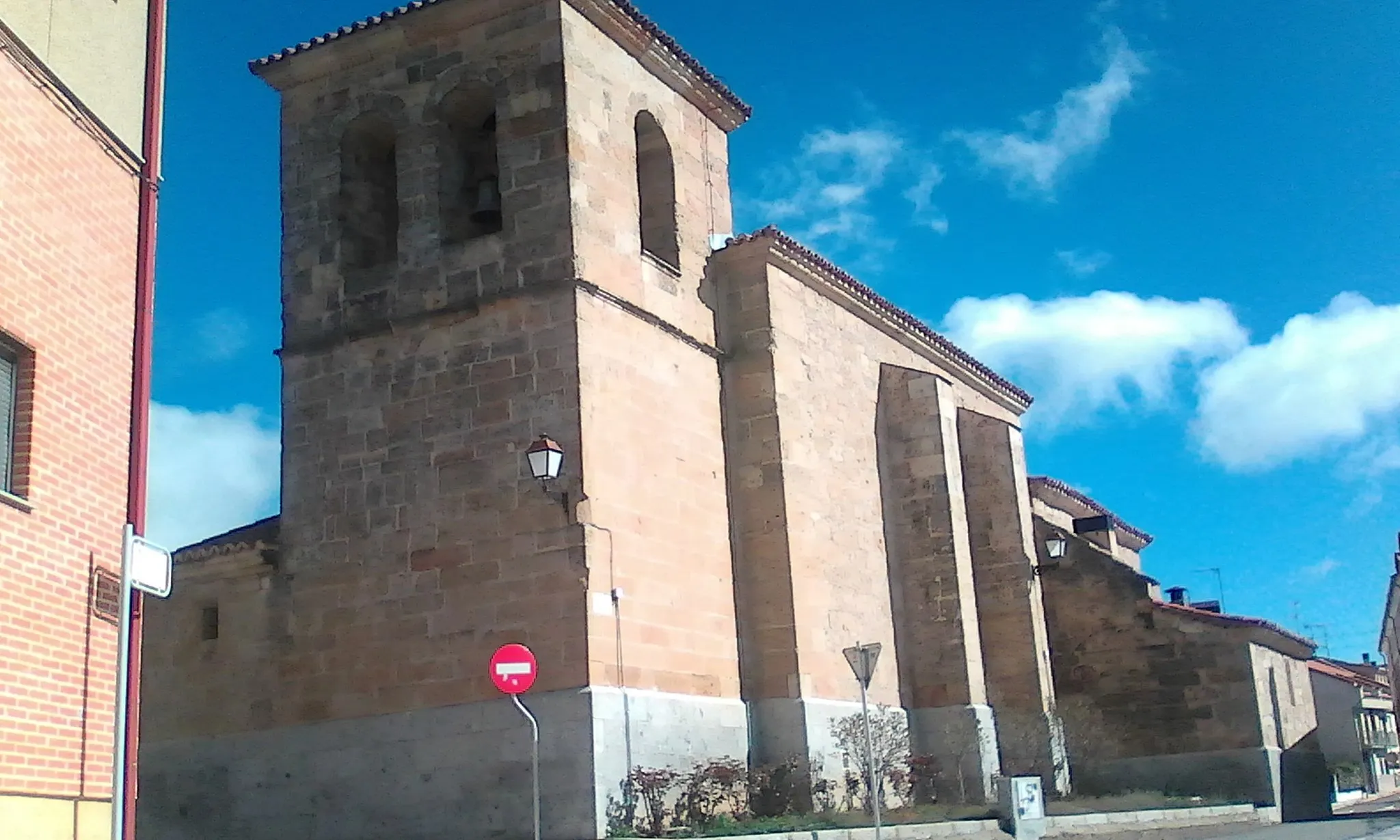 Photo showing: Iglesia de Cabrerizos